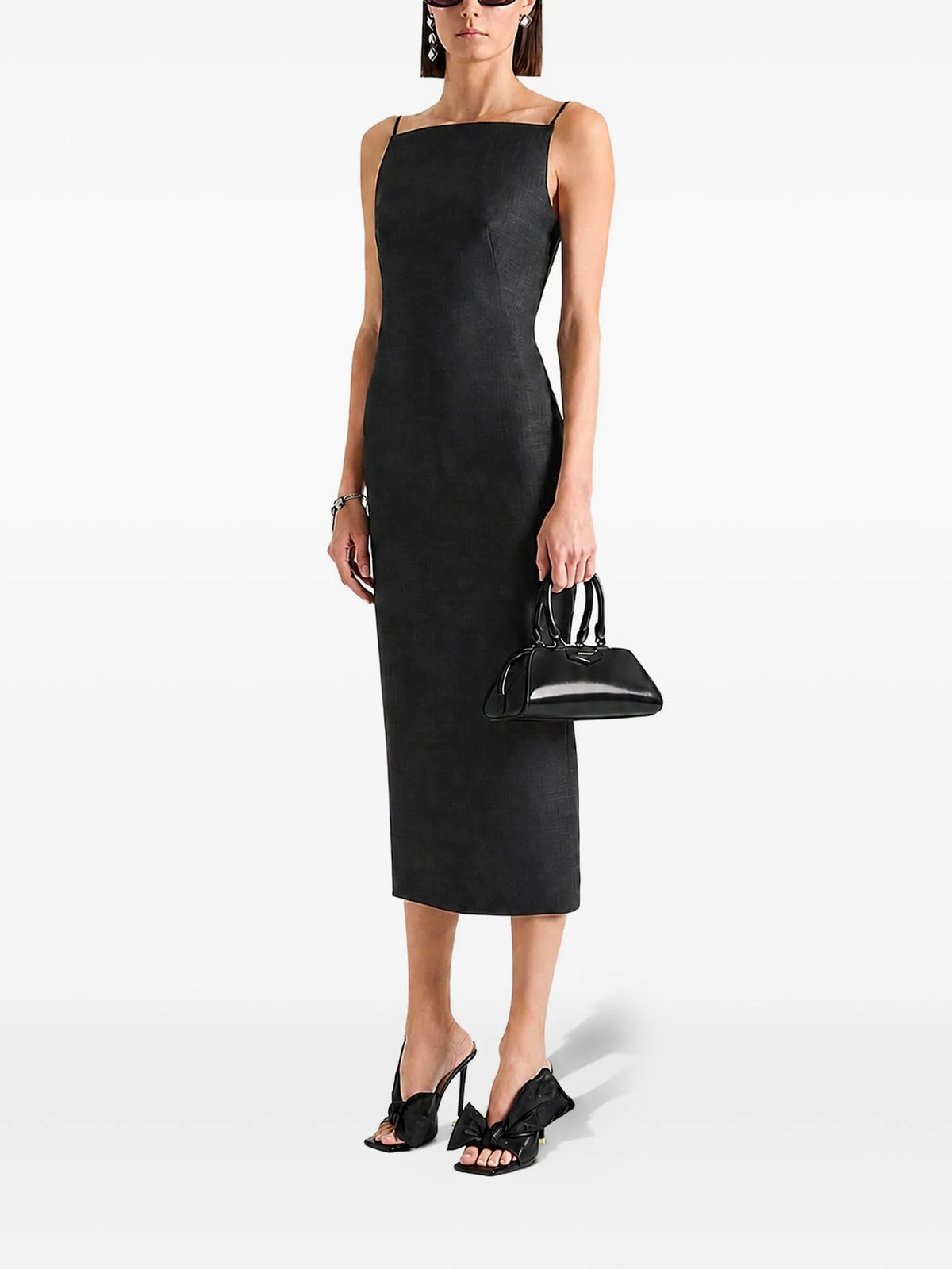Antigona East-West bag