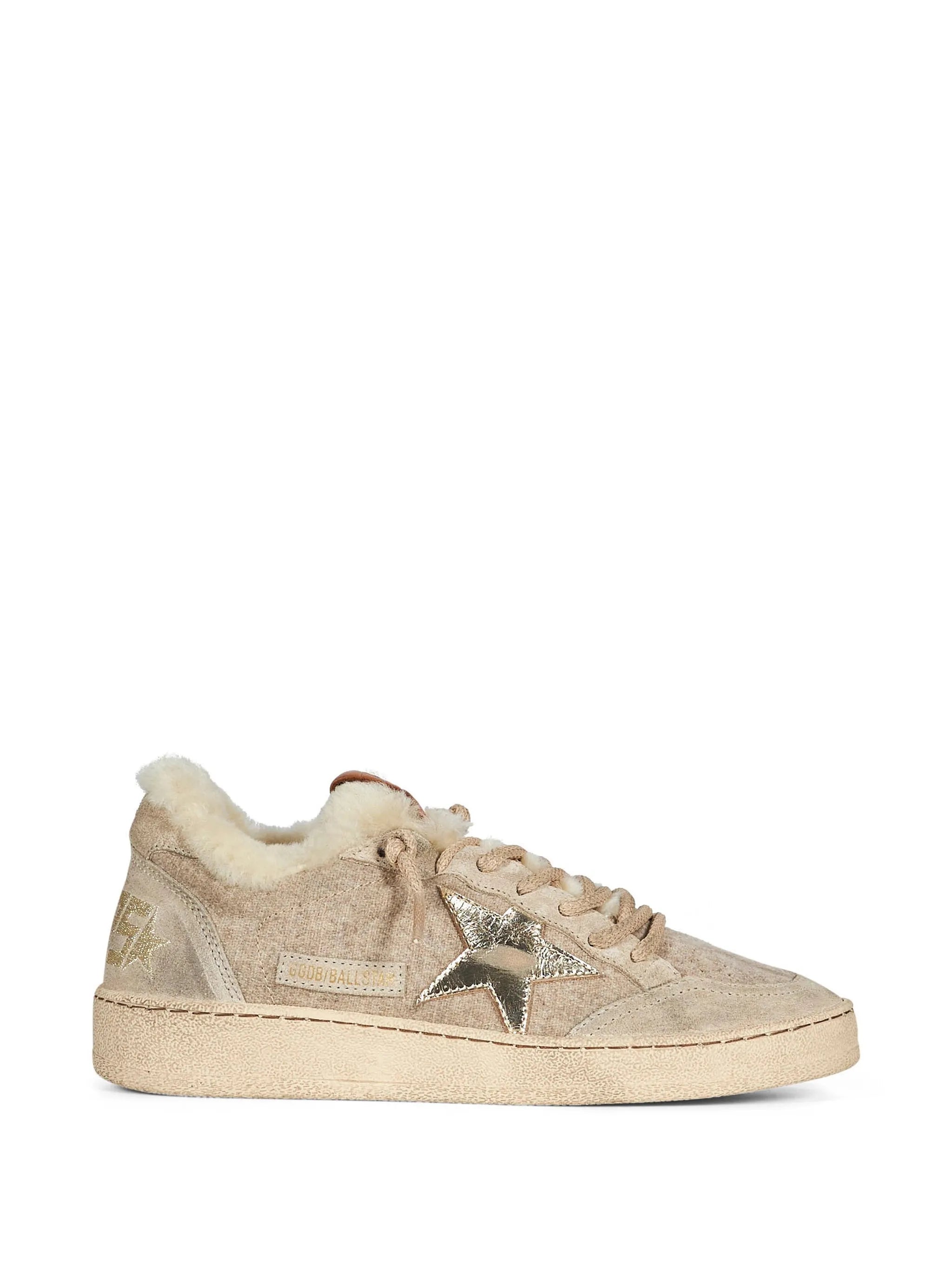 Ball Star in wool with gold leather star and white shearling lining