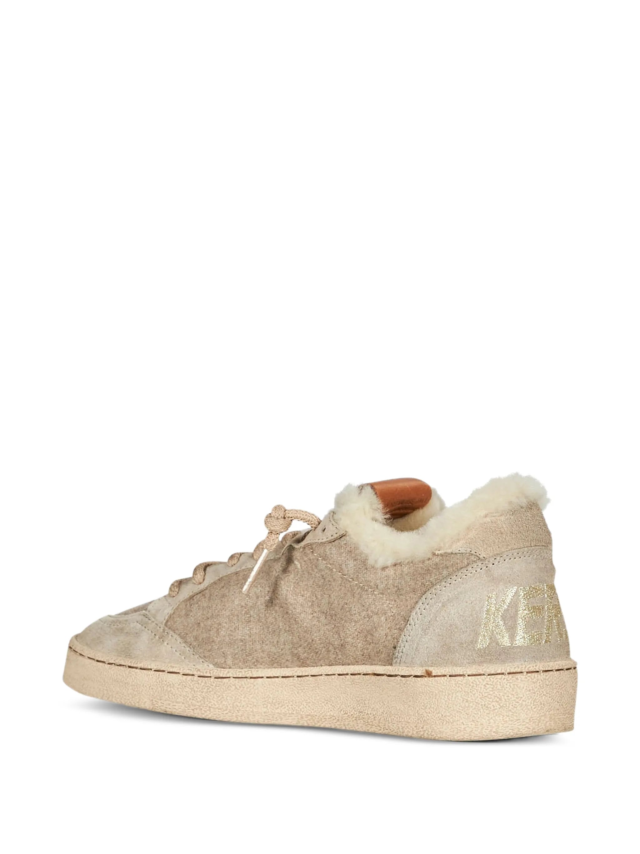Ball Star in wool with gold leather star and white shearling lining