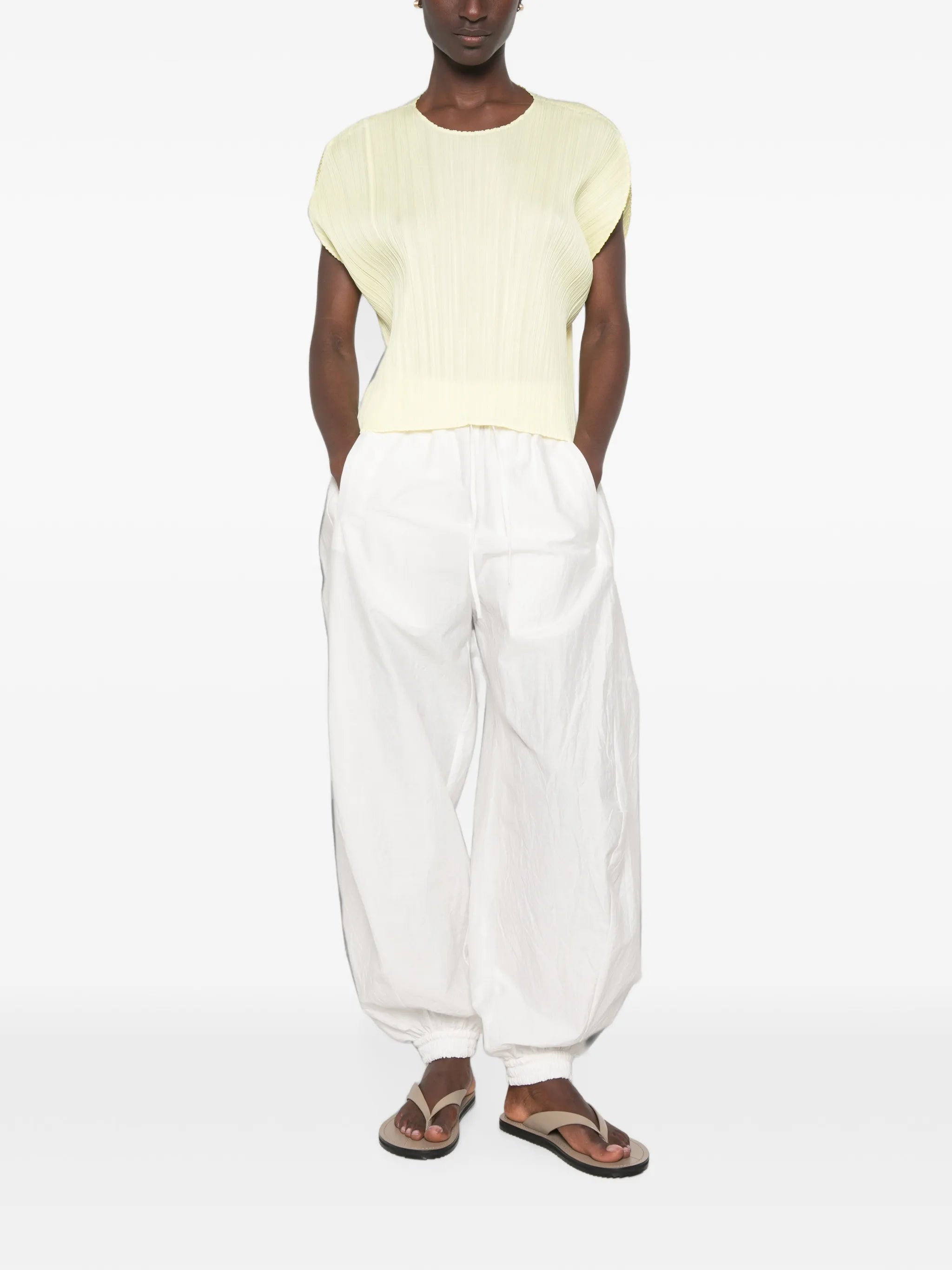 Monthly Colors July pleated shirt