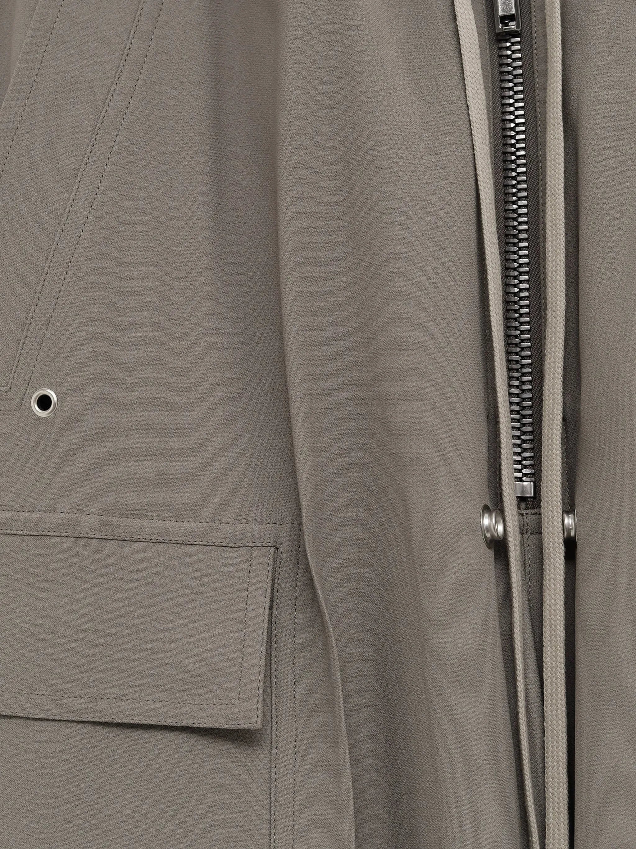 wide-leg cargo pants