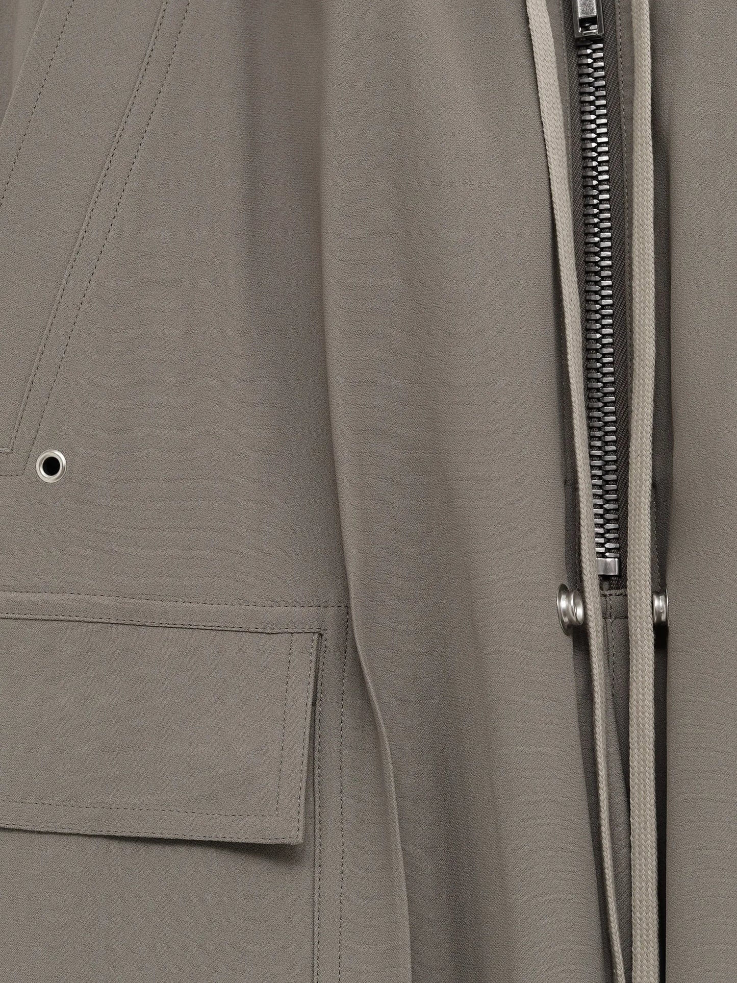 wide-leg cargo pants