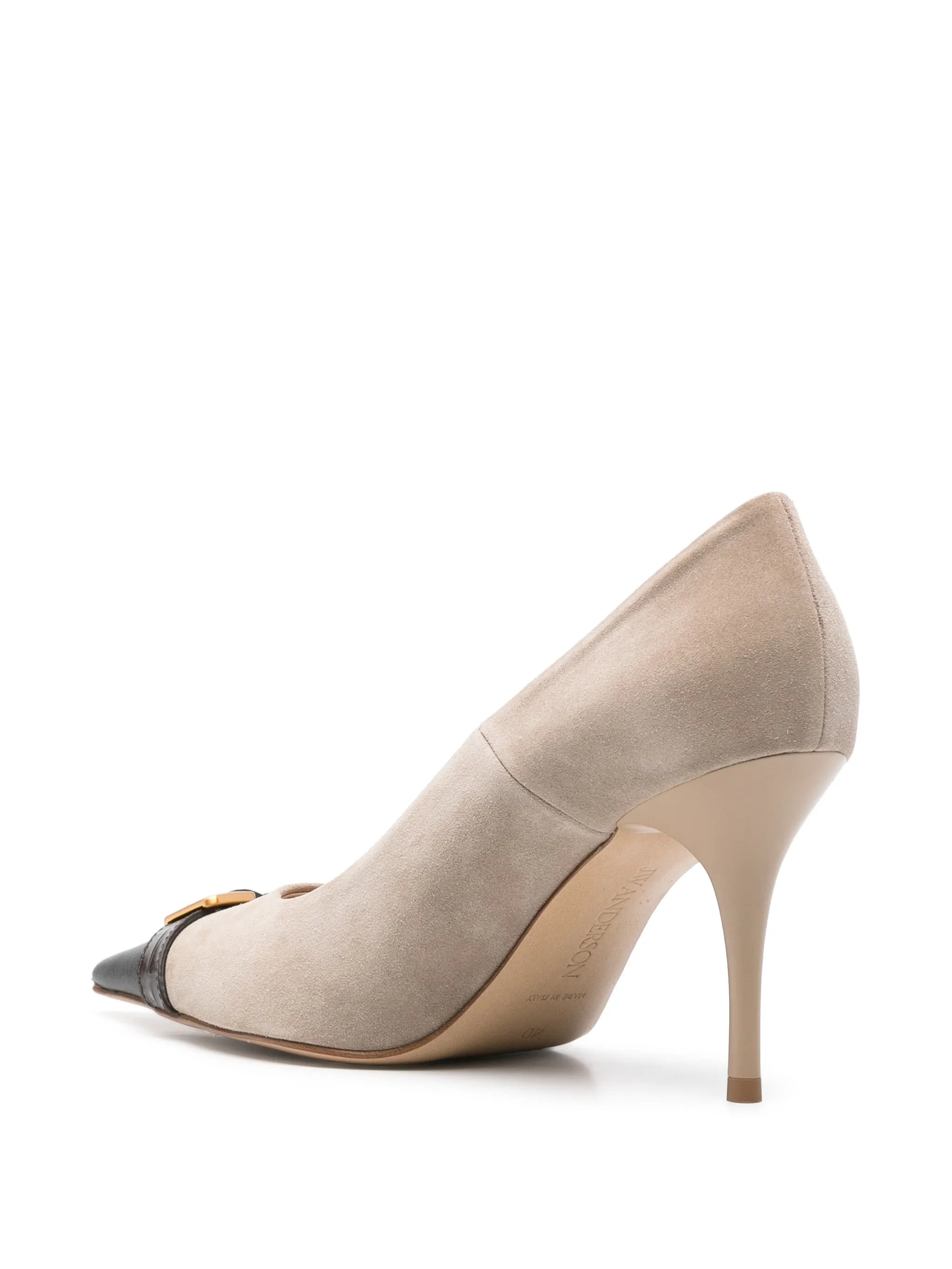 buckle-detail pumps