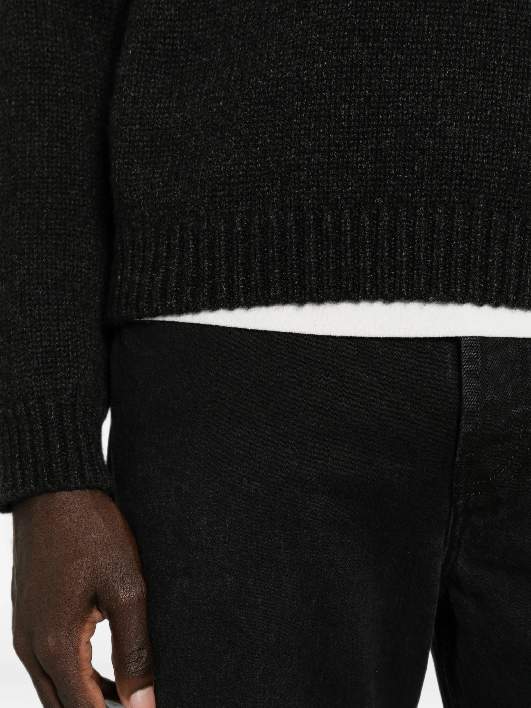Markhim sweater