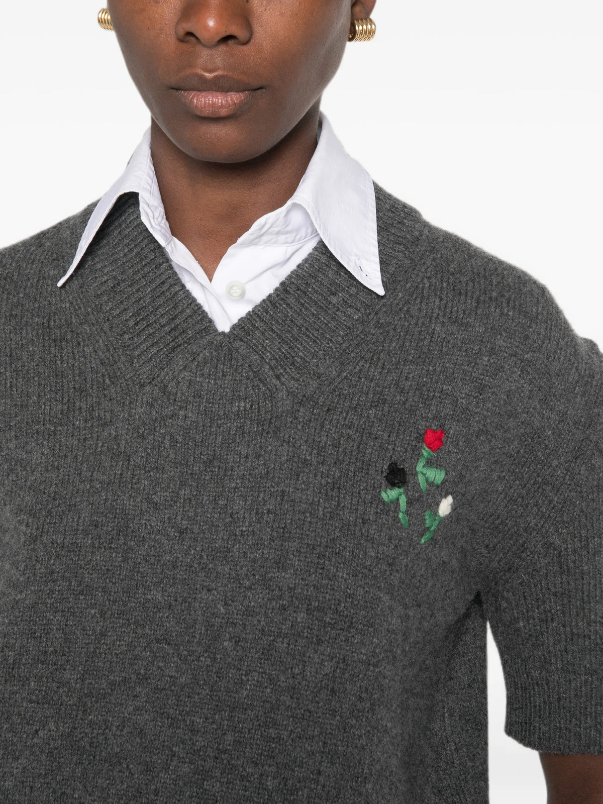 wool-cashmere sweater with embroidered flowers