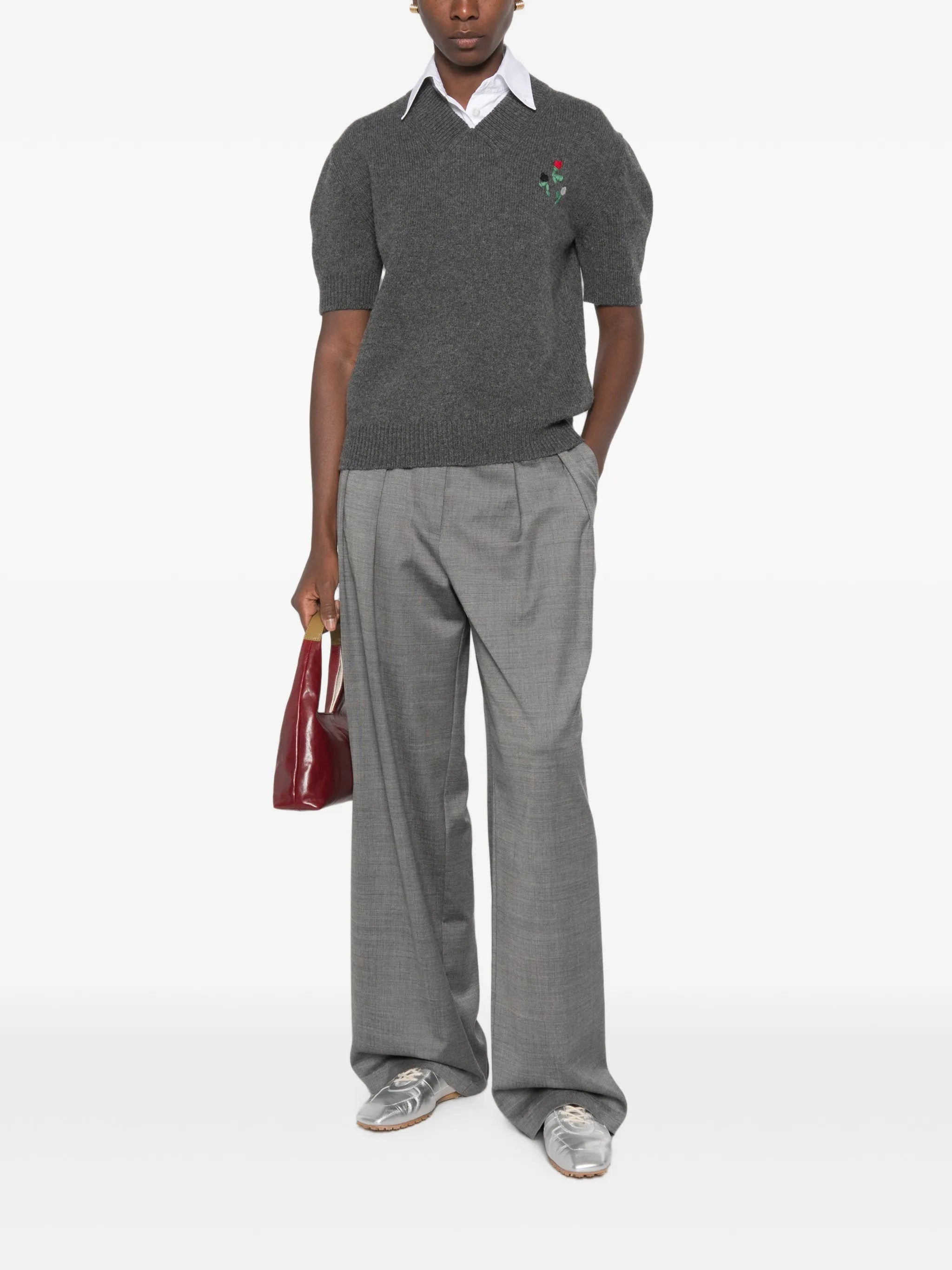 wool-cashmere sweater with embroidered flowers