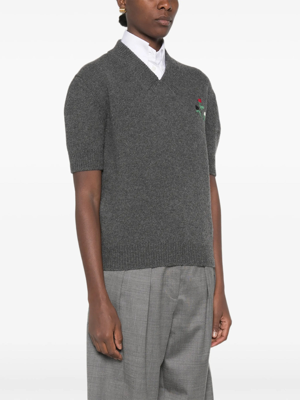 wool-cashmere sweater with embroidered flowers