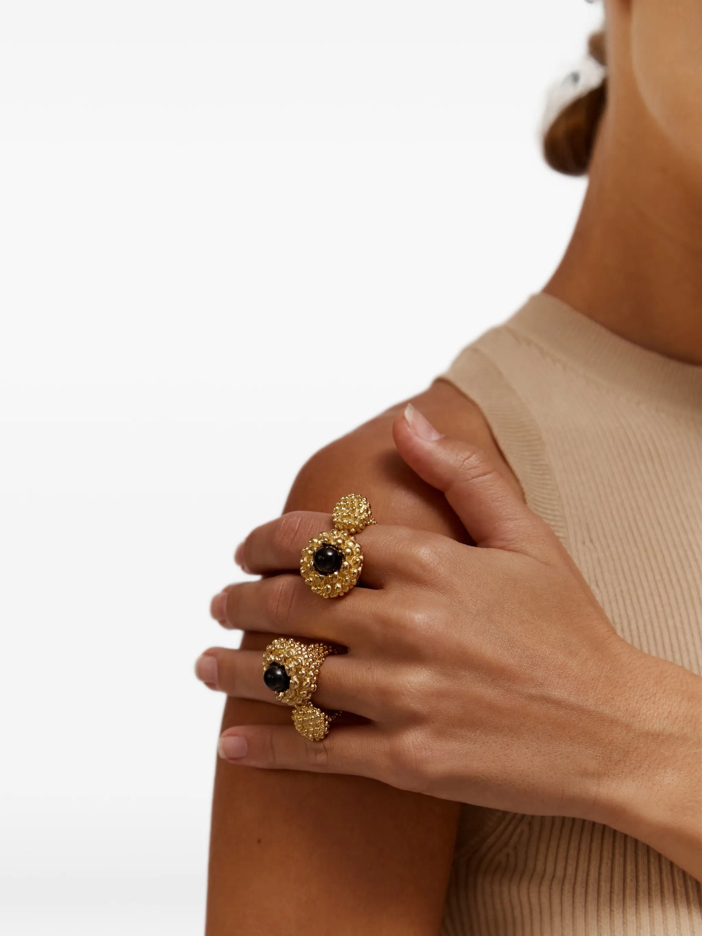 Karpos onyx ring