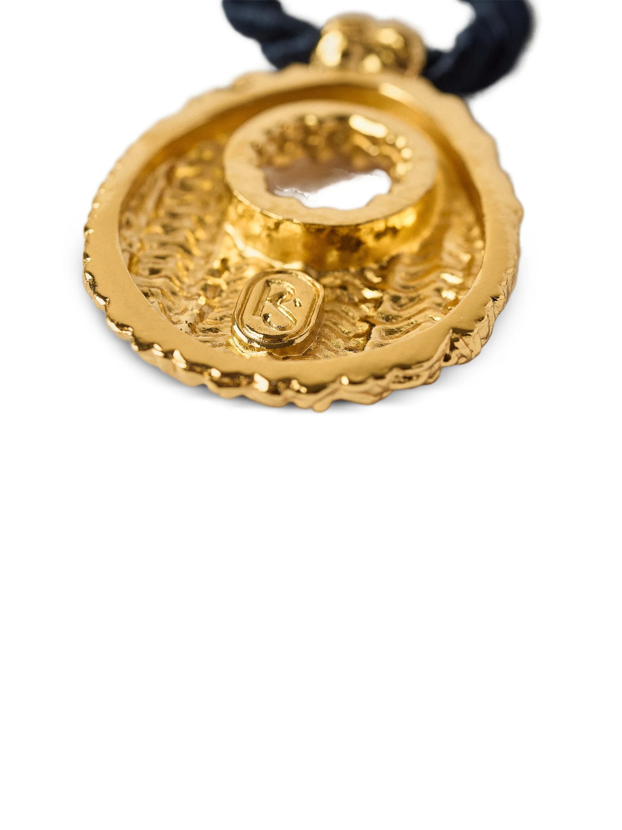 small Manuela pendant necklace