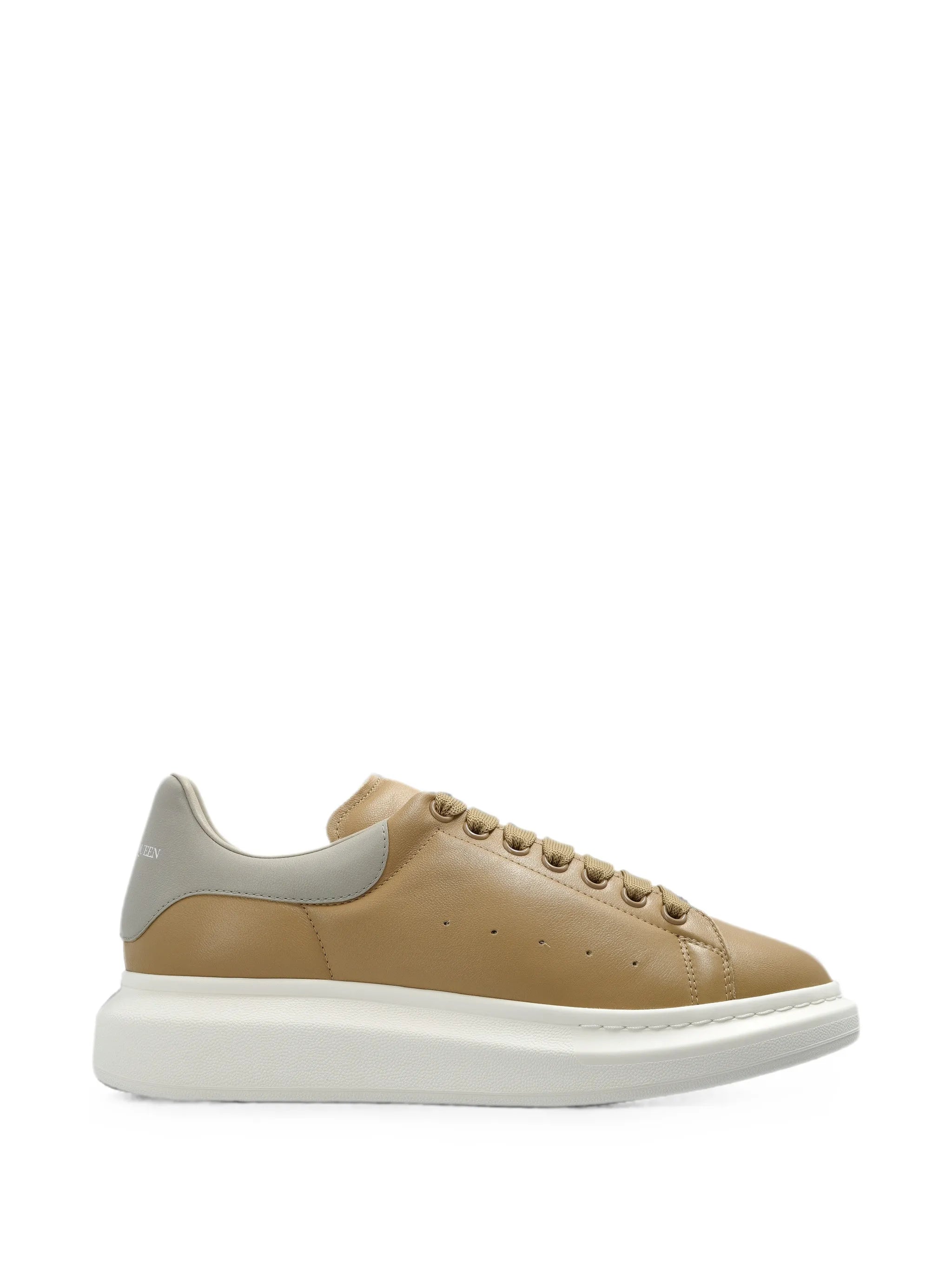 Oversized sneakers
