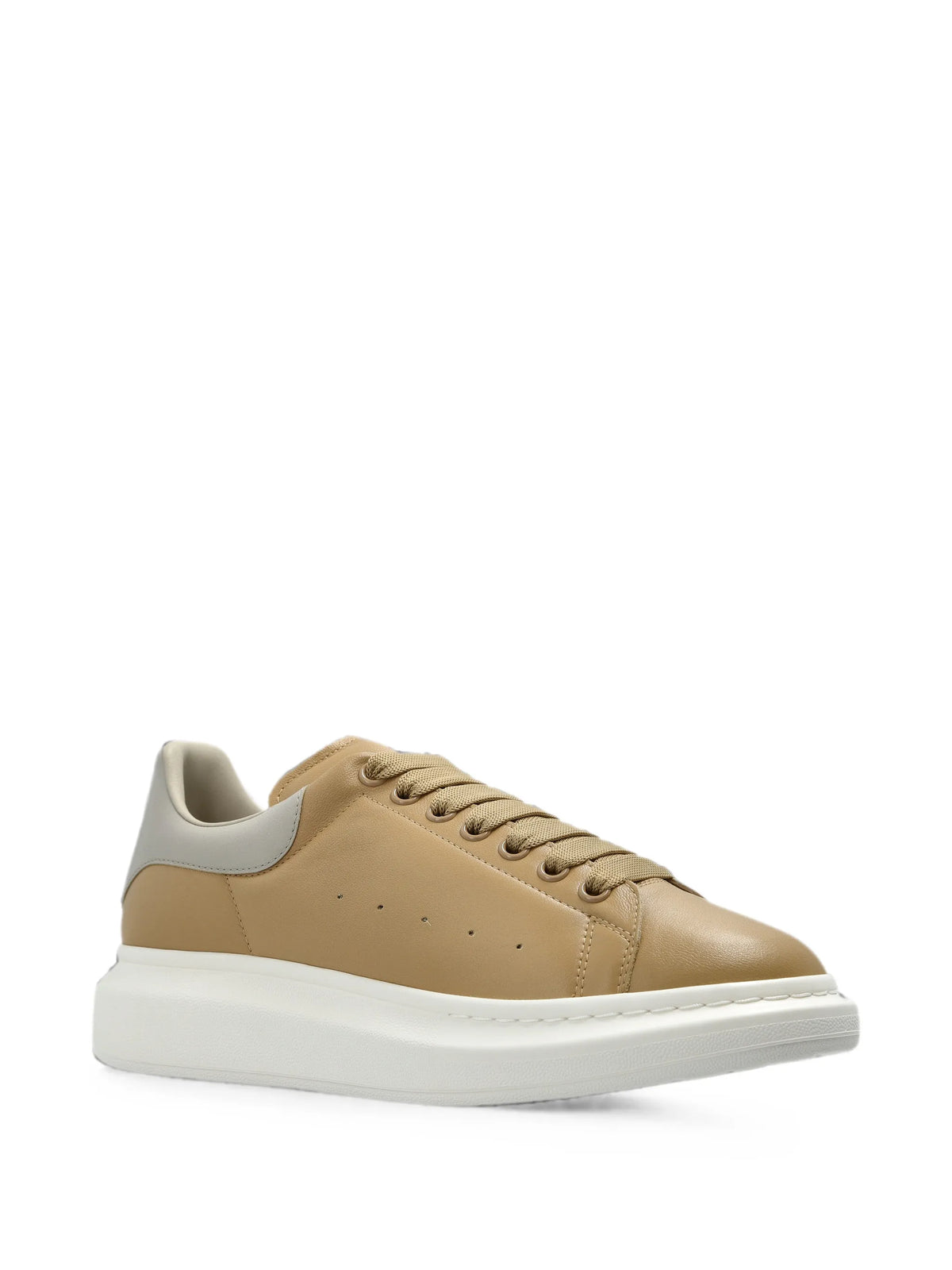 Oversized sneakers