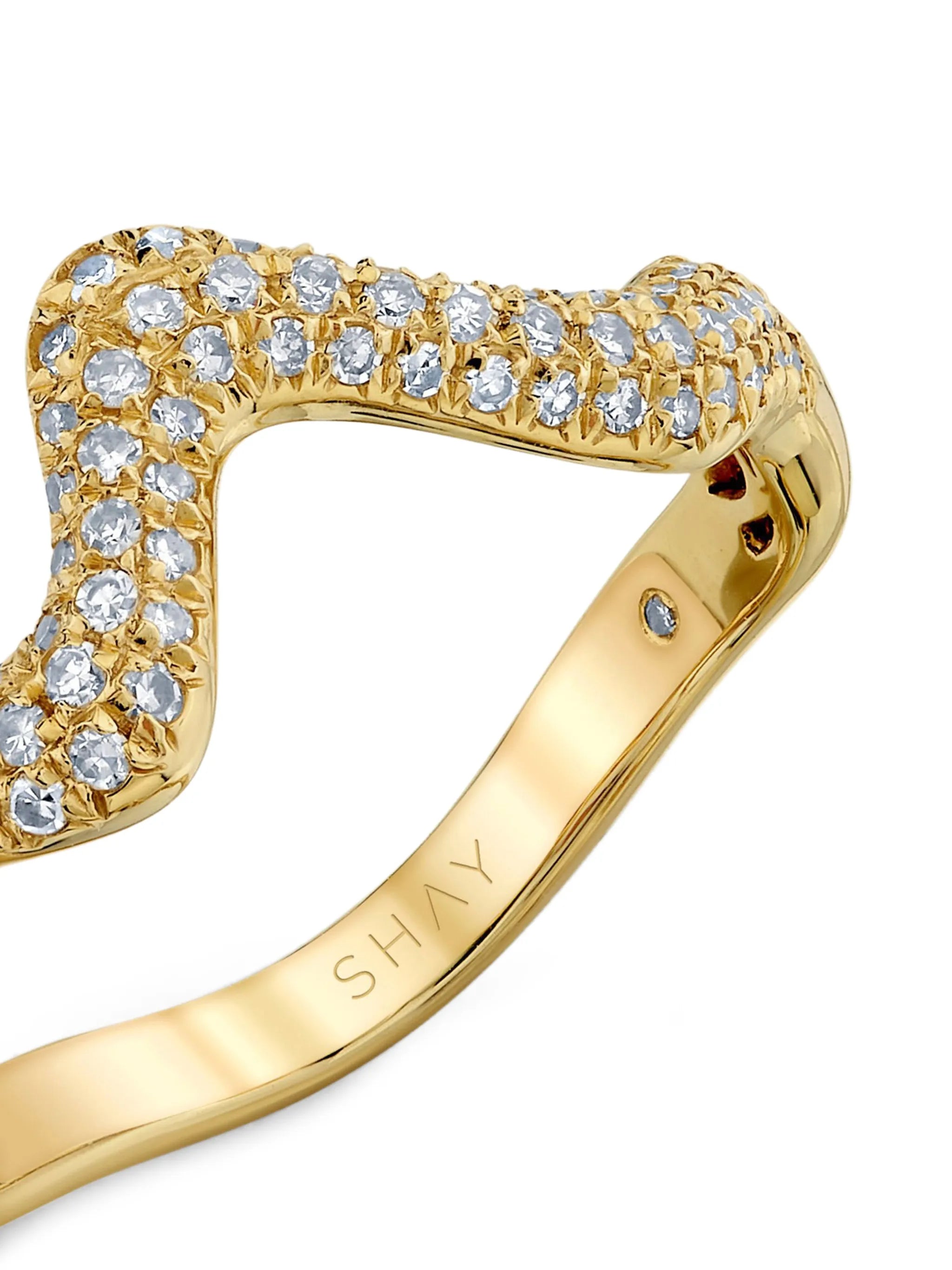 Wave diamond ring