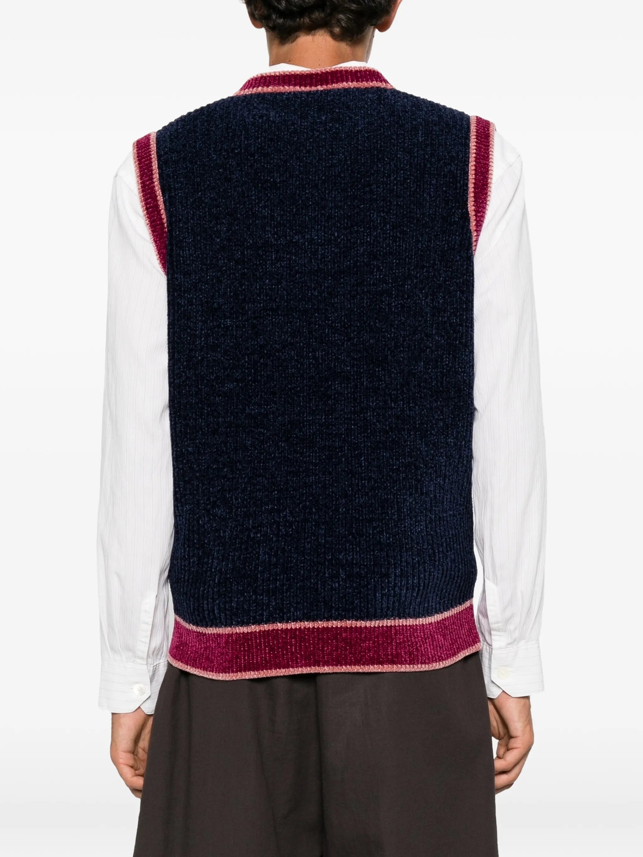 horse-patch V-neck vest