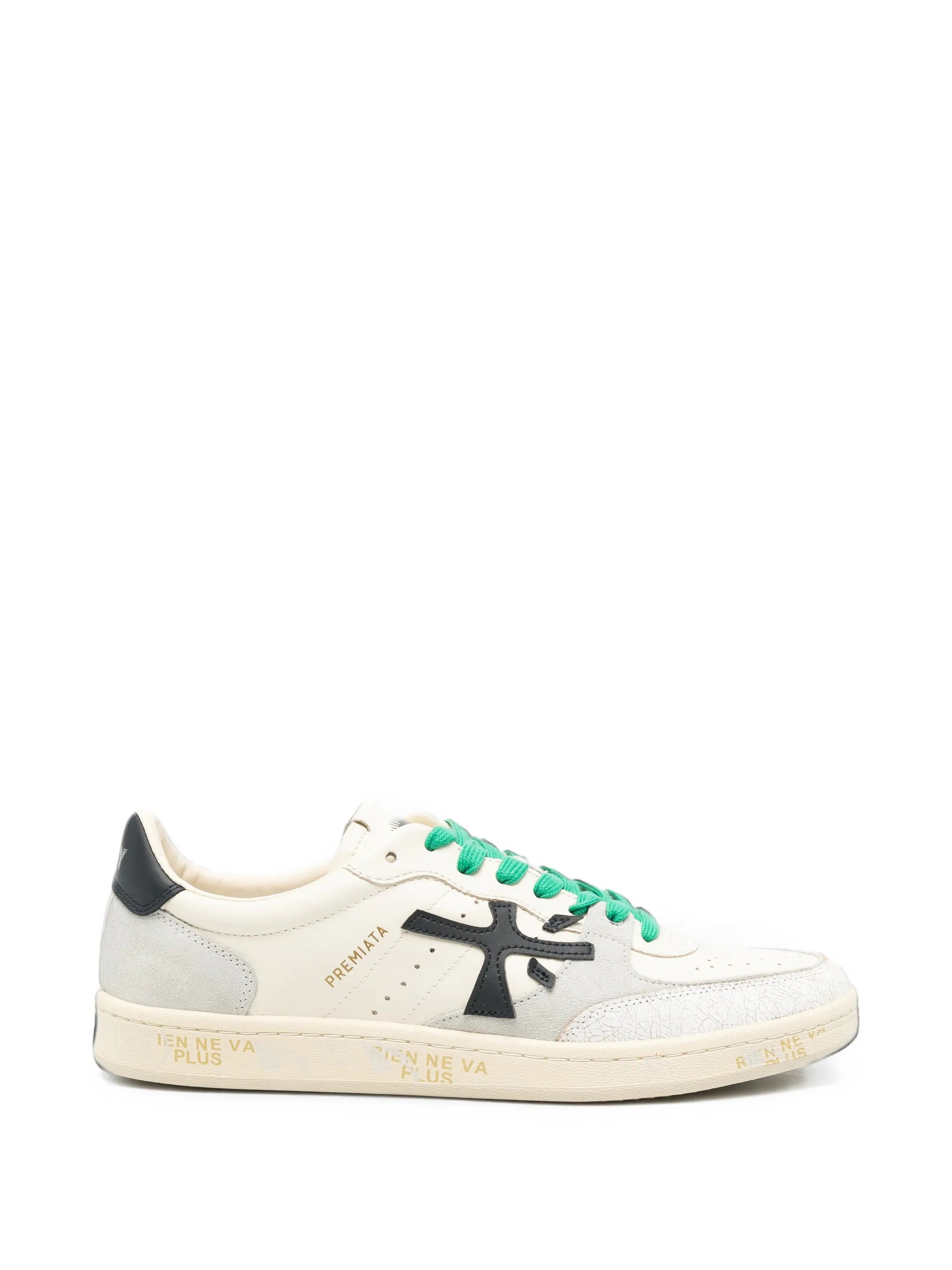 Clay logo-patch sneakers