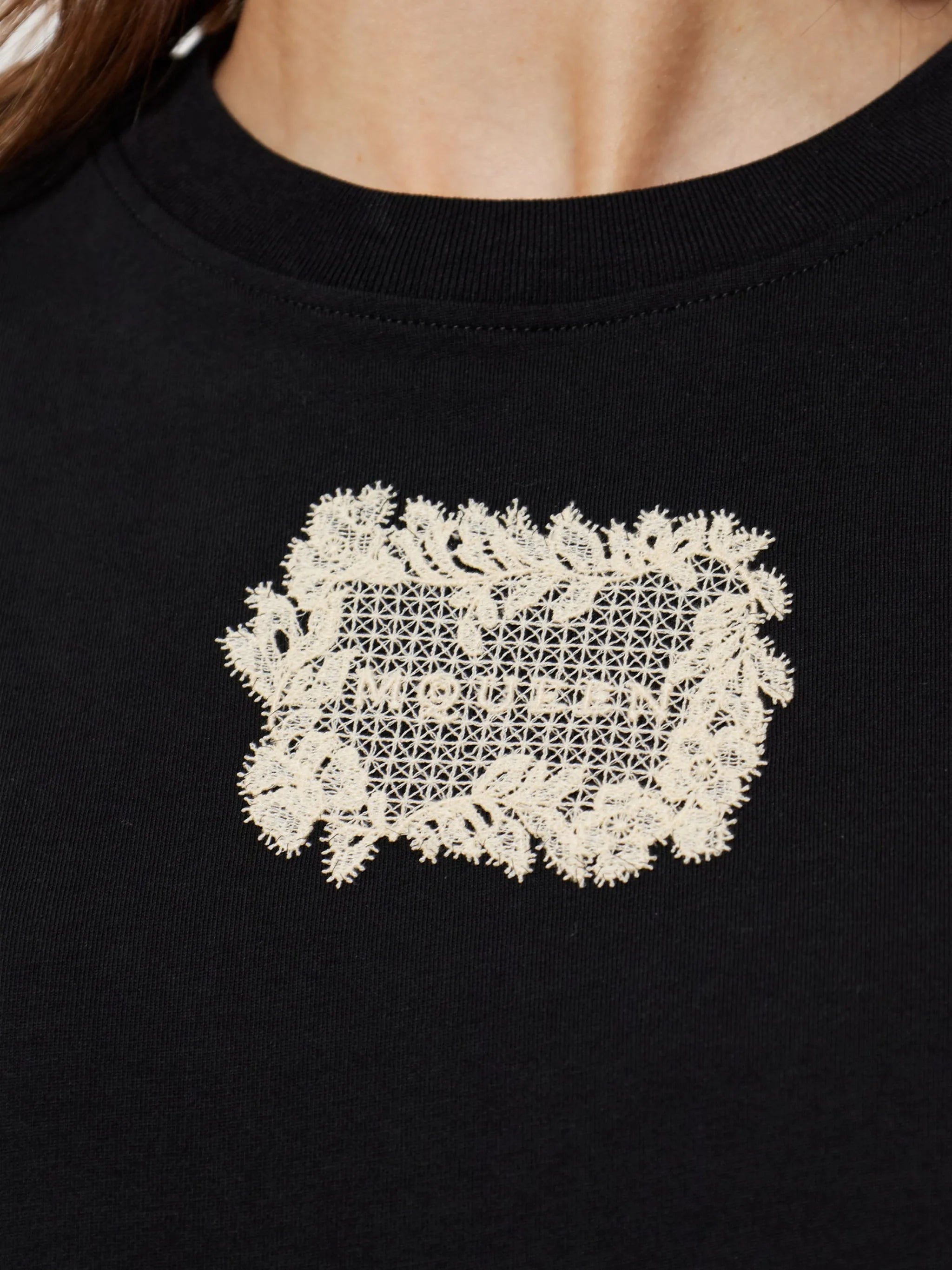 Embroidered logo patch T-shirt