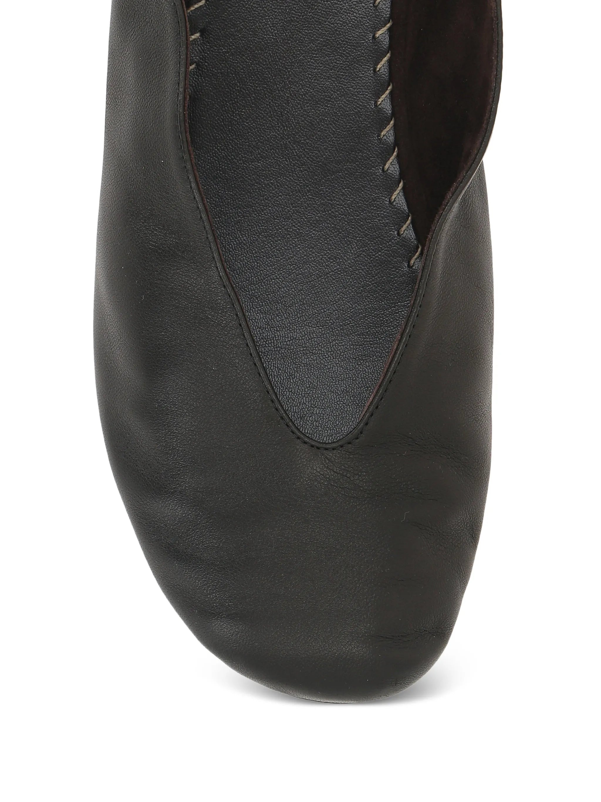 V-neck leather loafers