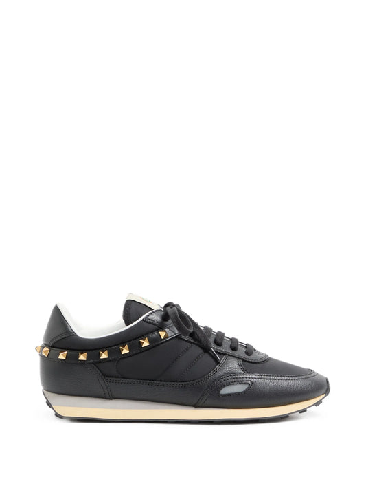 Stud Up trainer in leather and nylon