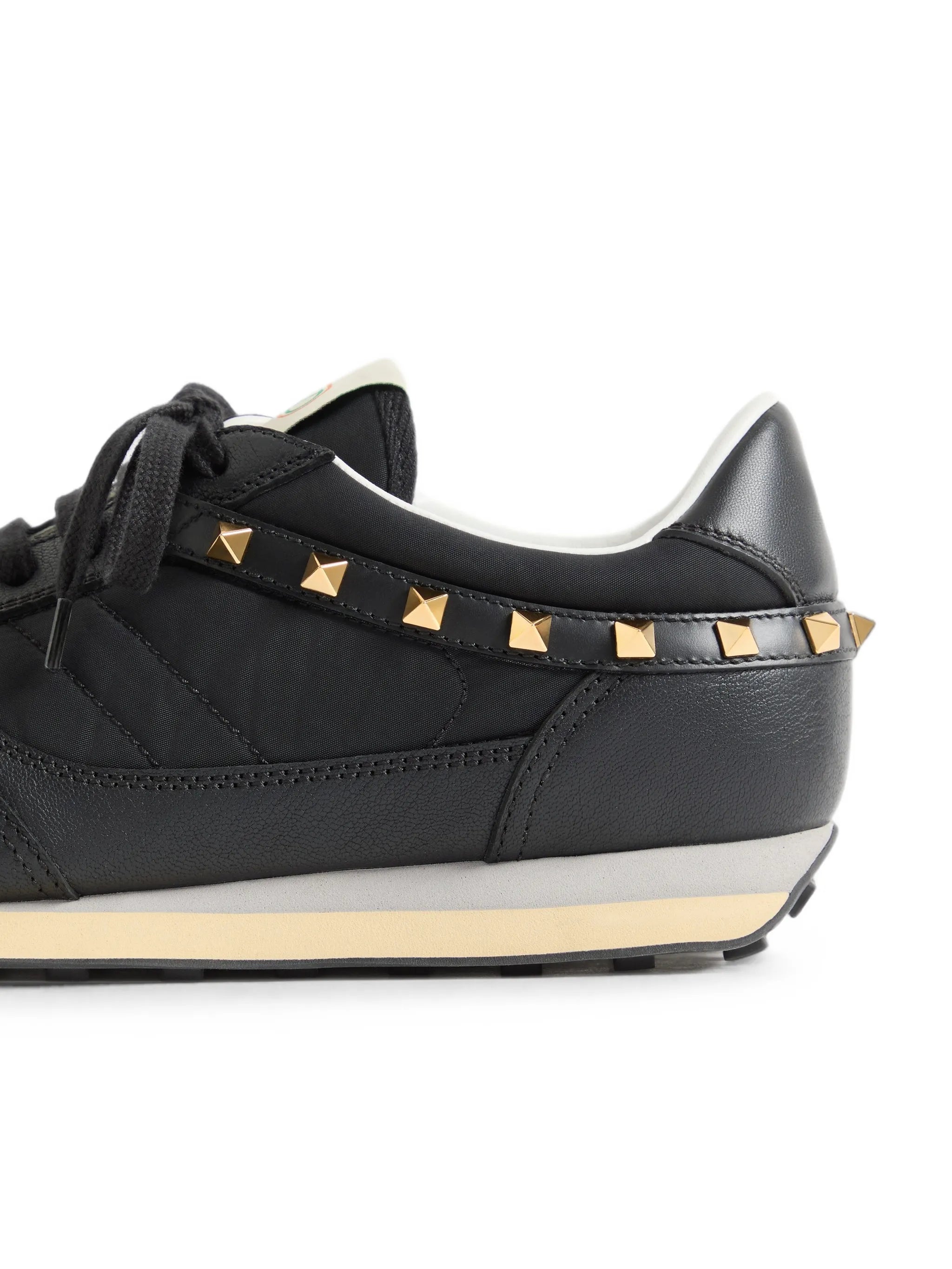 Stud Up trainer in leather and nylon