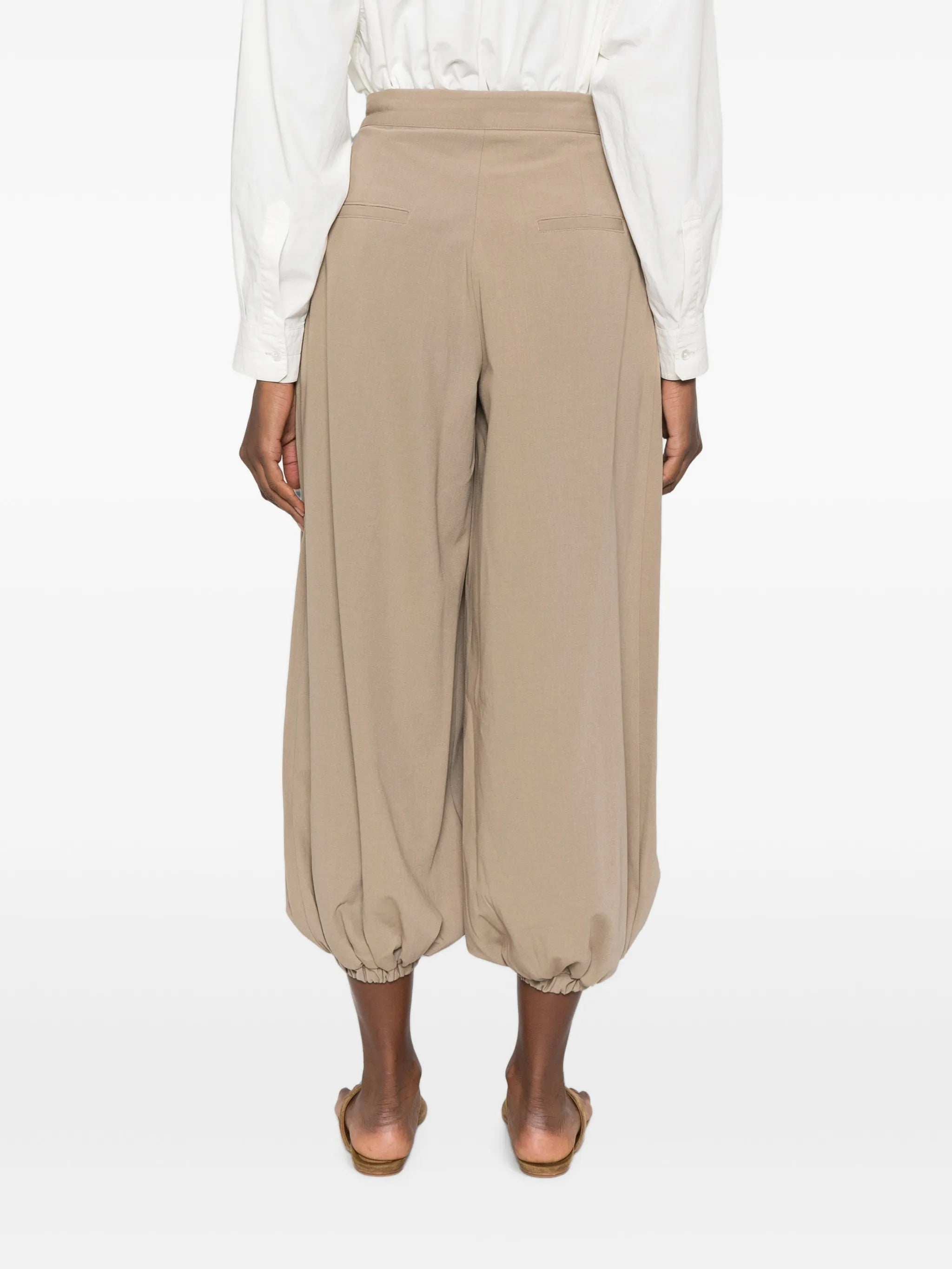 ruched-details tapered trousers