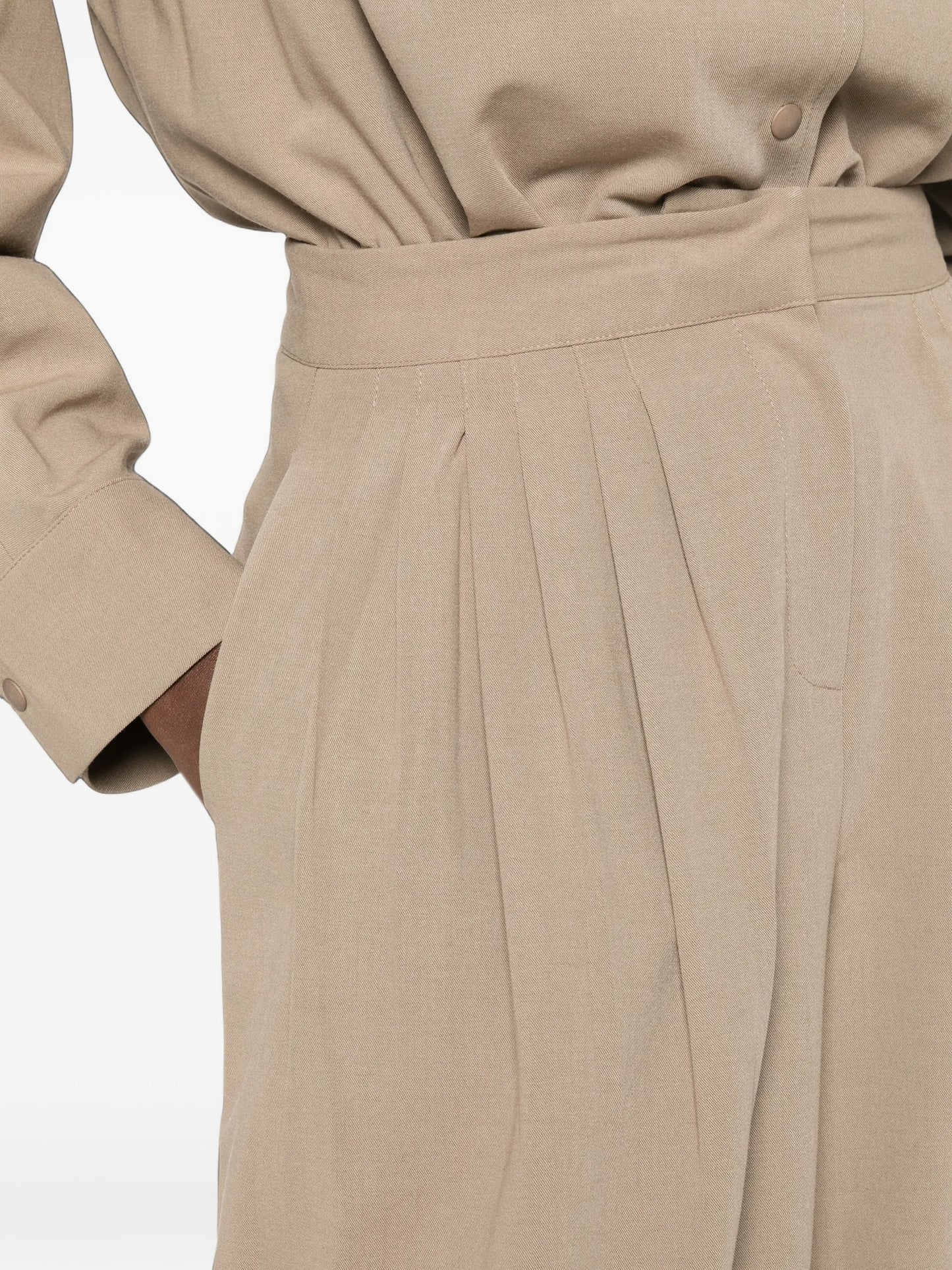 ruched-details tapered trousers