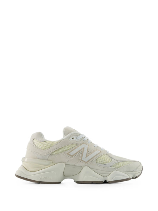 9060 mesh-panelled sneakers