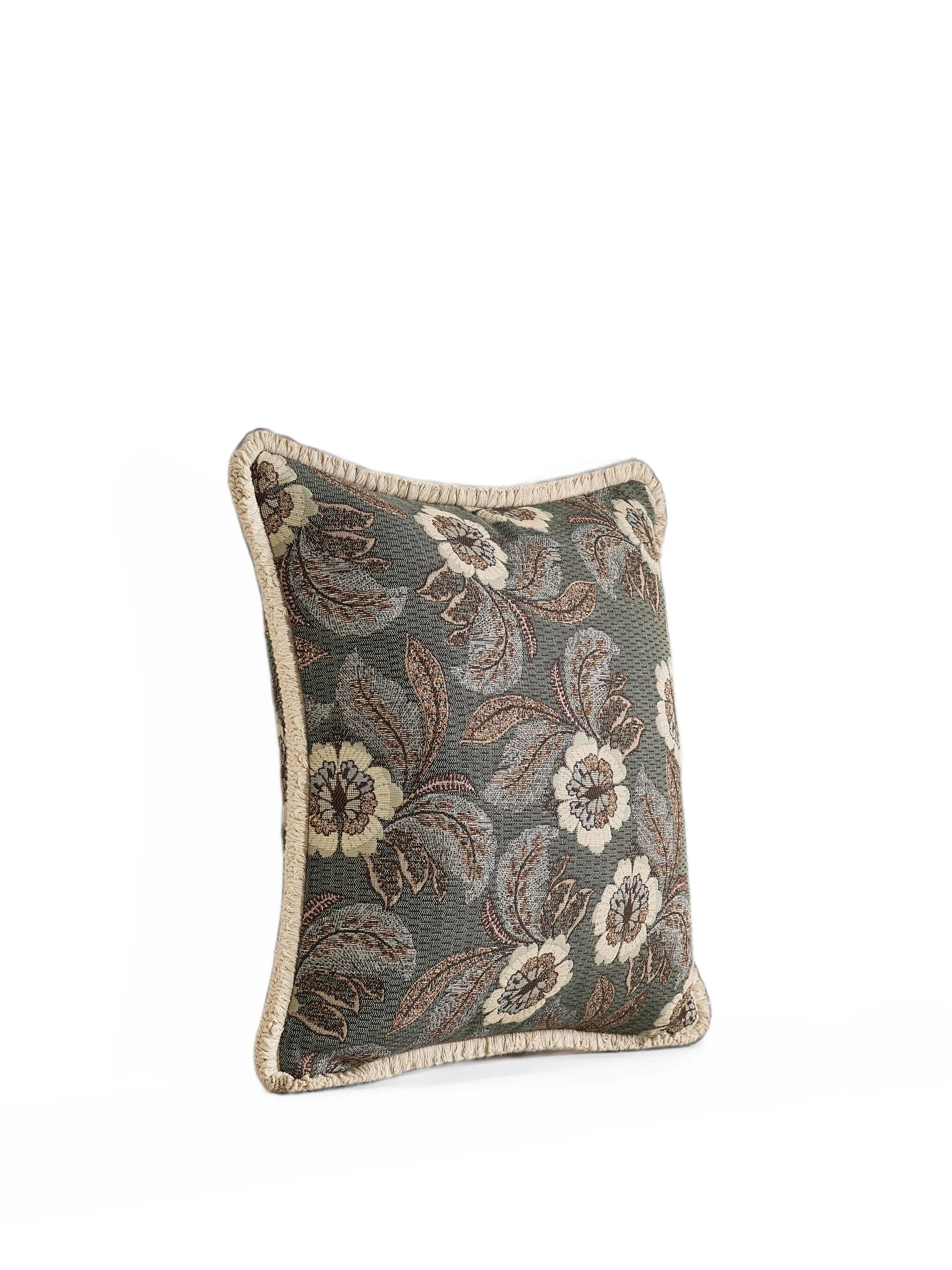 Nita cushion
