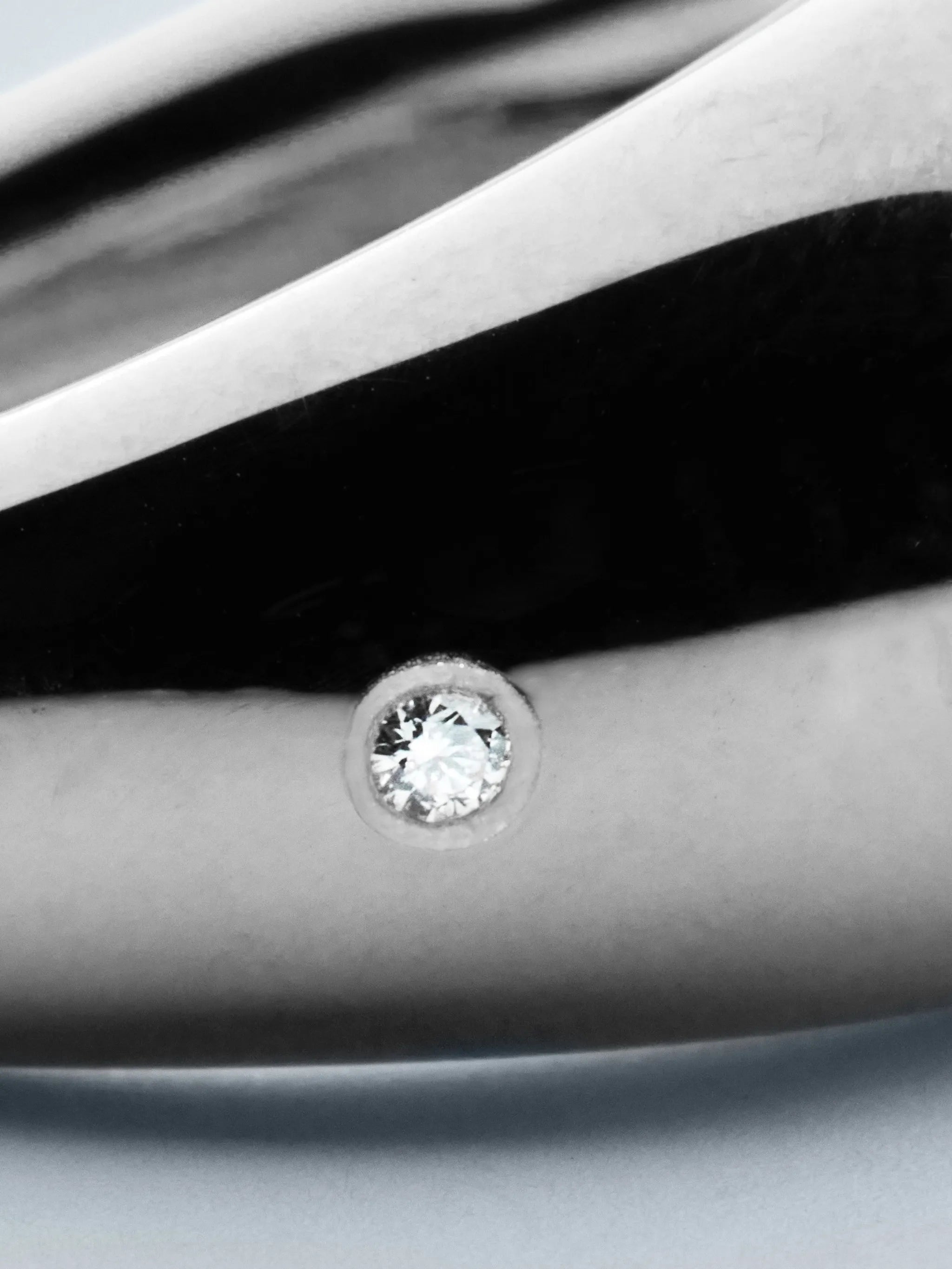 Eduardo Grande diamond ring