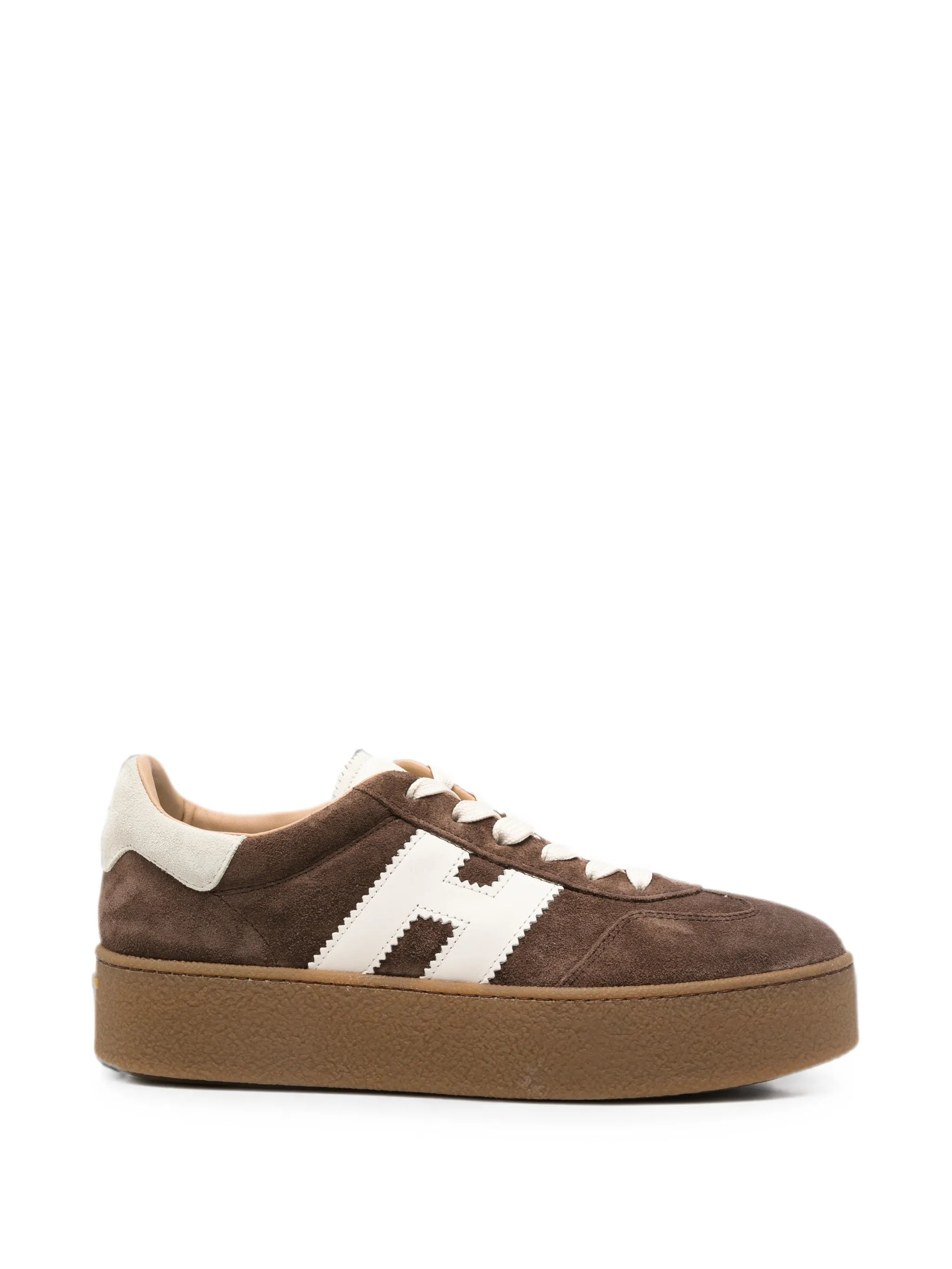 H698 logo-patch sneakers