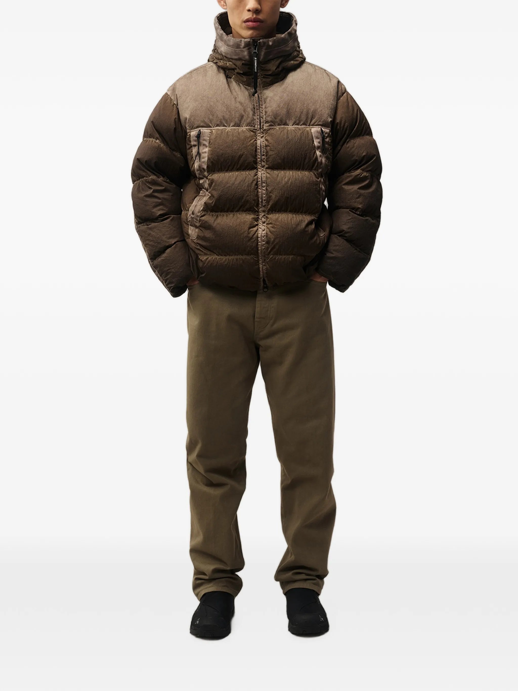 Goggle-detail quilted jacket