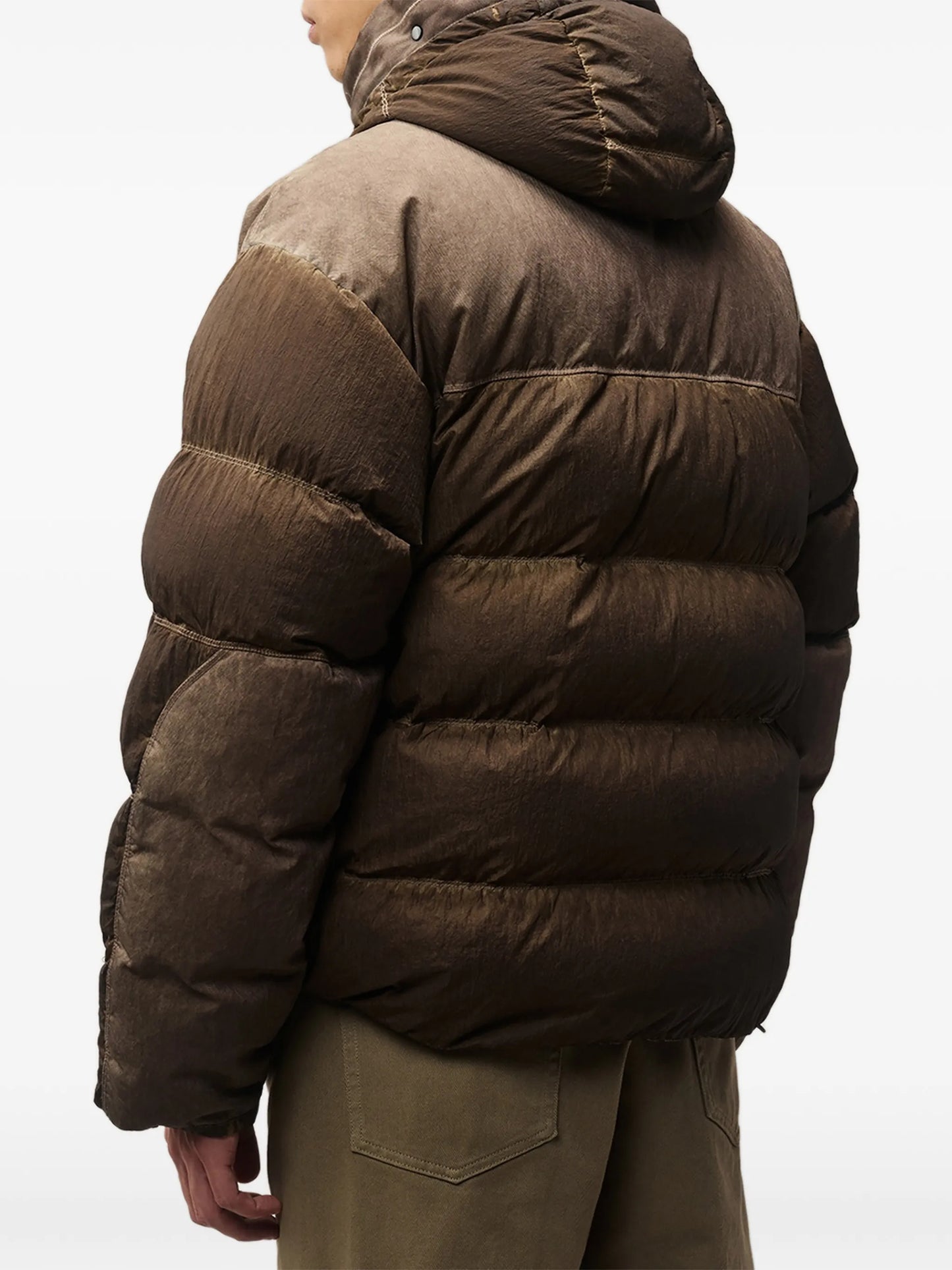 Goggle-detail quilted jacket