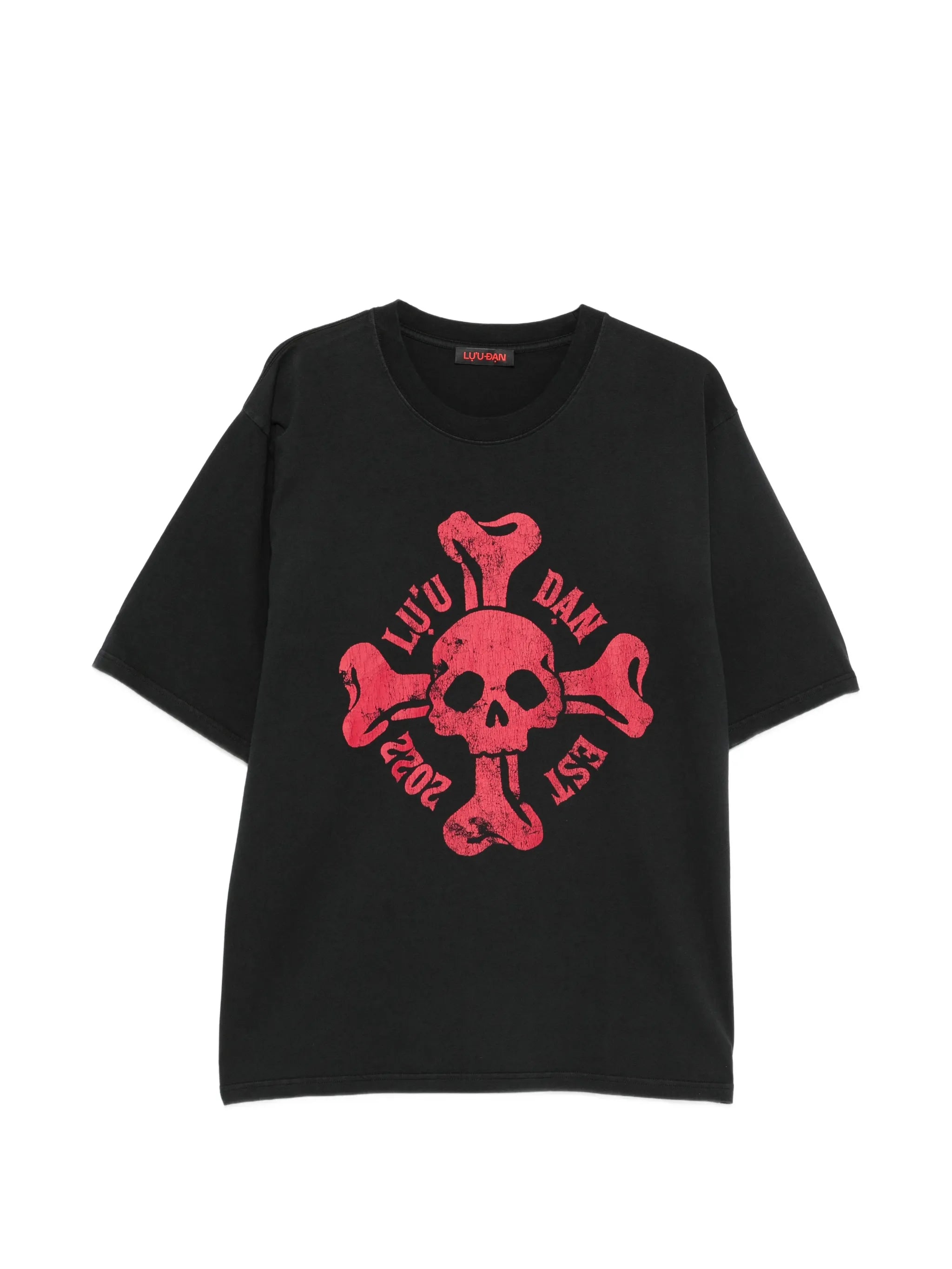 skull-print T-shirt