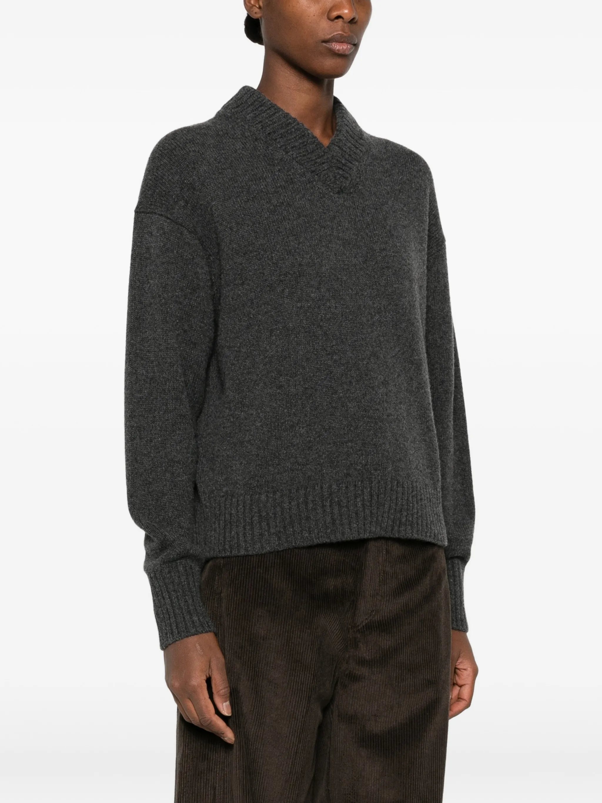 Julie V-neck sweater