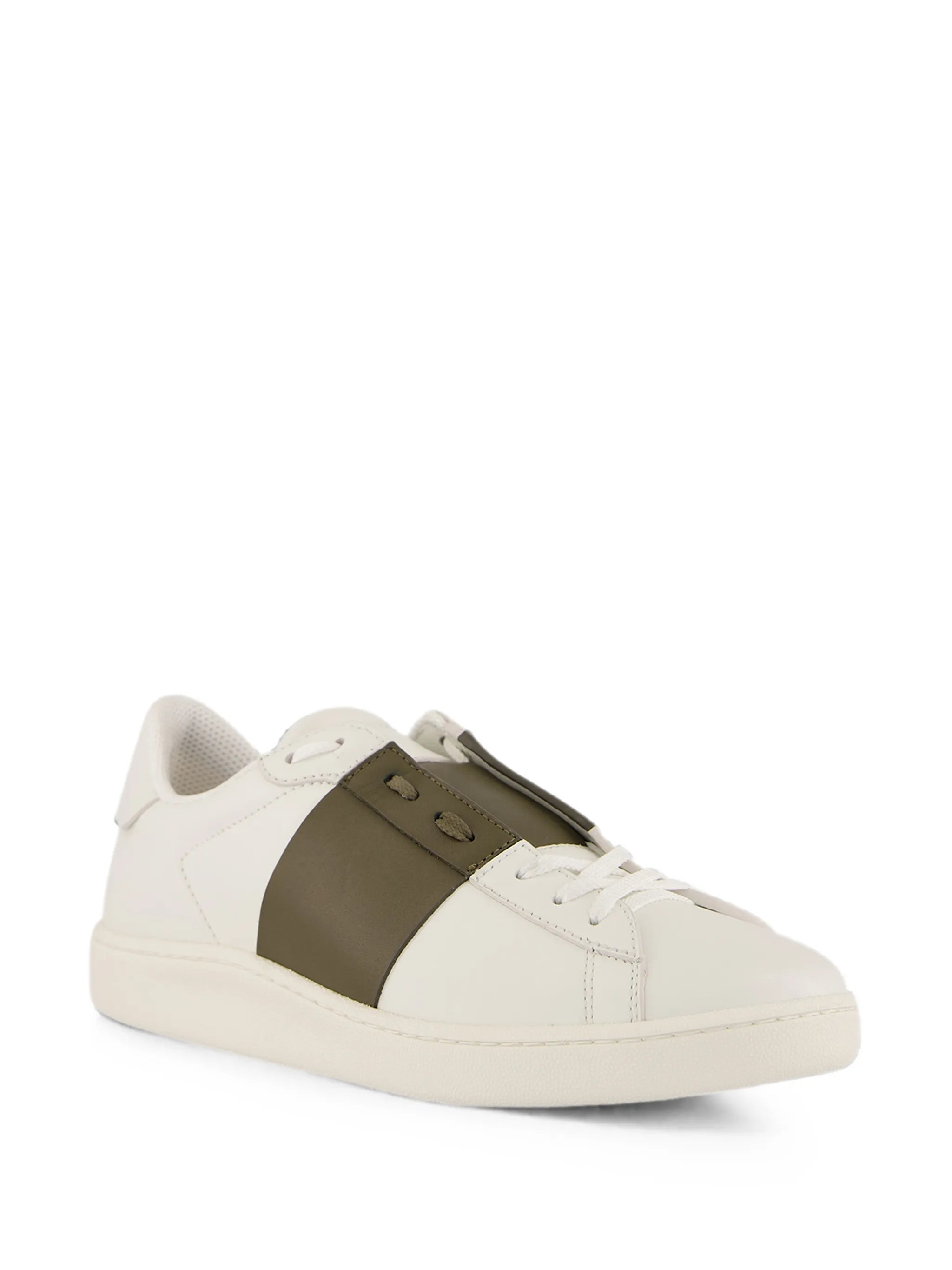 VLogo Signature panelled leather sneakers