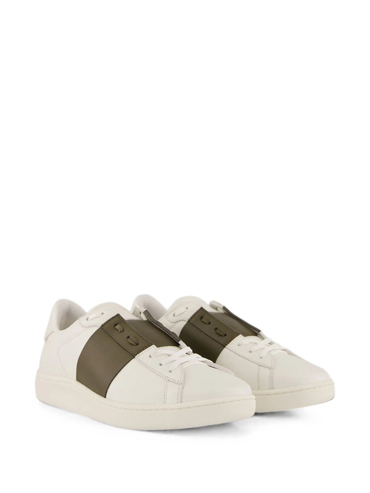 VLogo Signature panelled leather sneakers