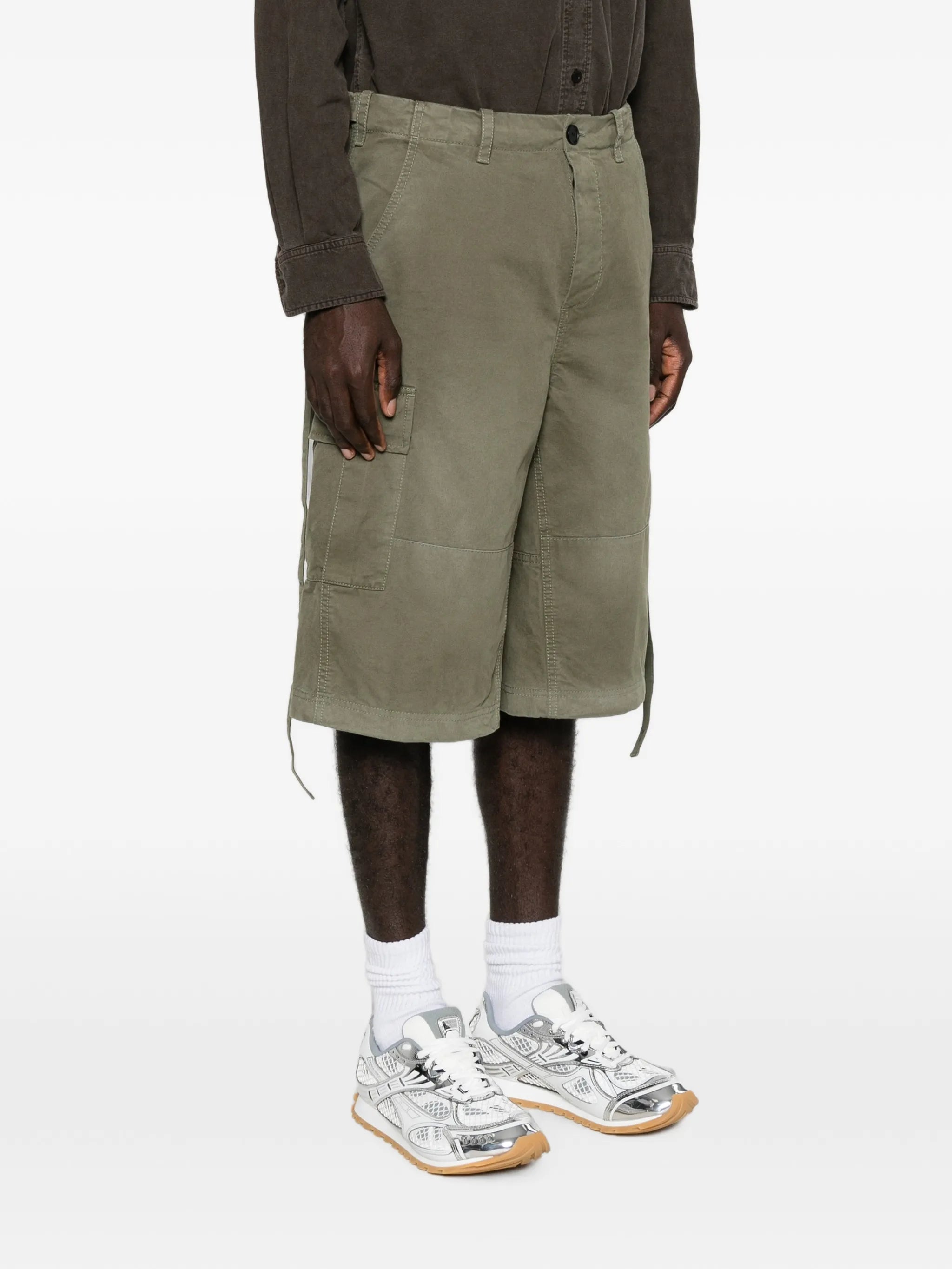 adjustable-waist cargo shorts