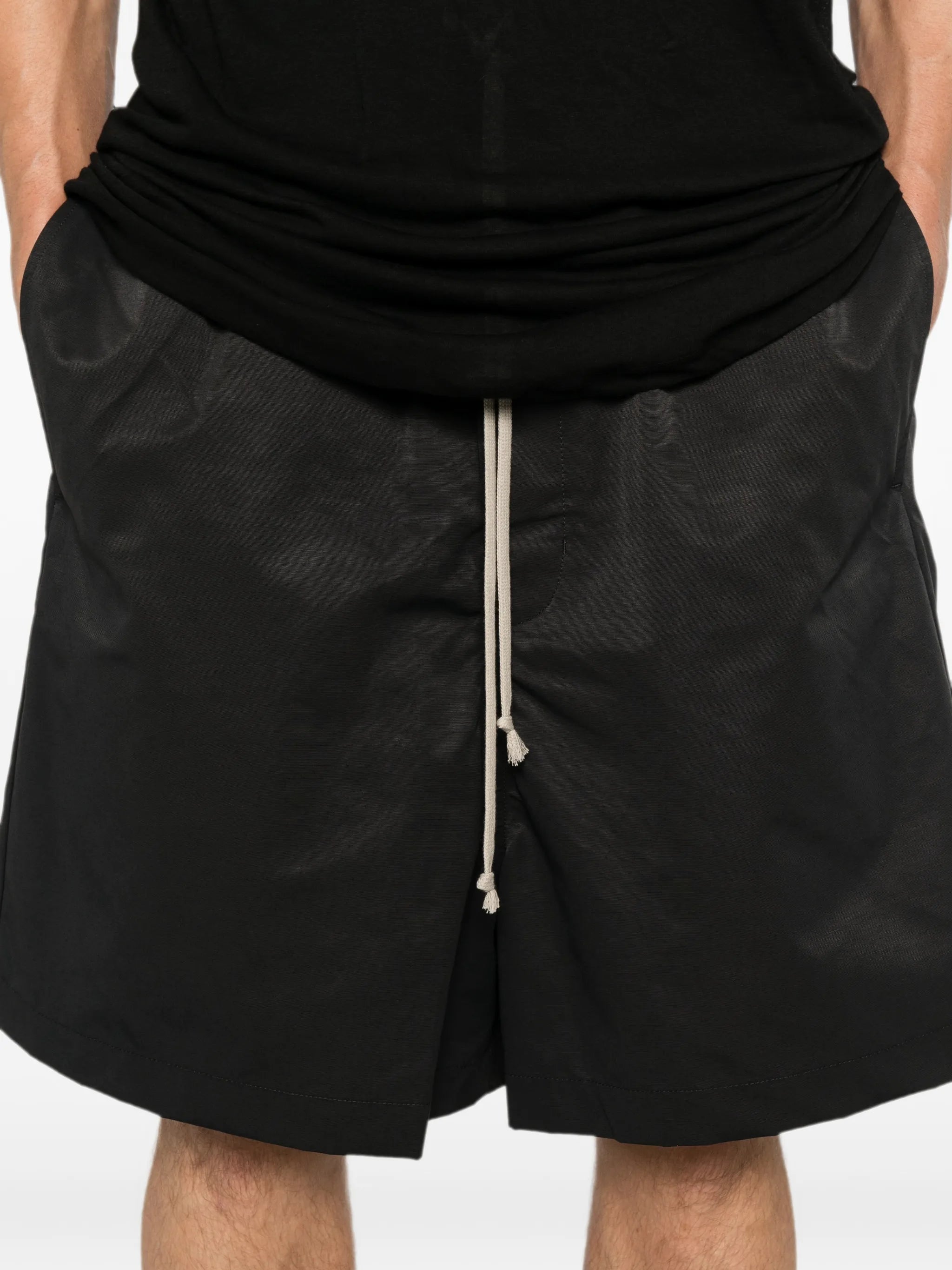 Tower Faun shorts in cotton nylon faille