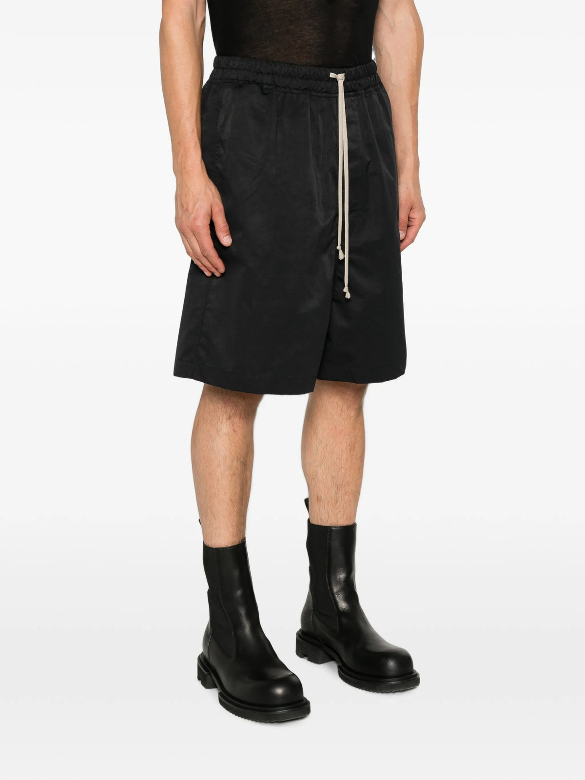Tower Faun shorts in cotton nylon faille