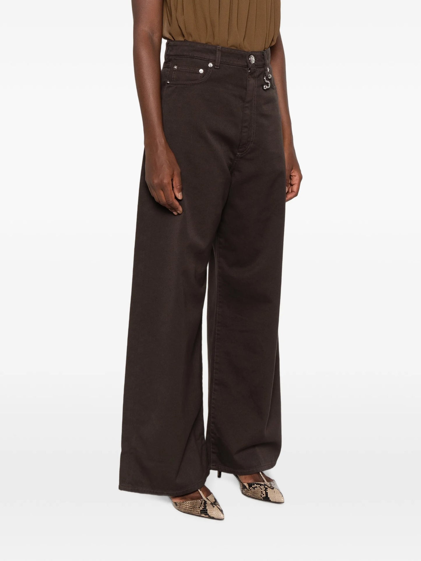 S-detail wide-leg jeans