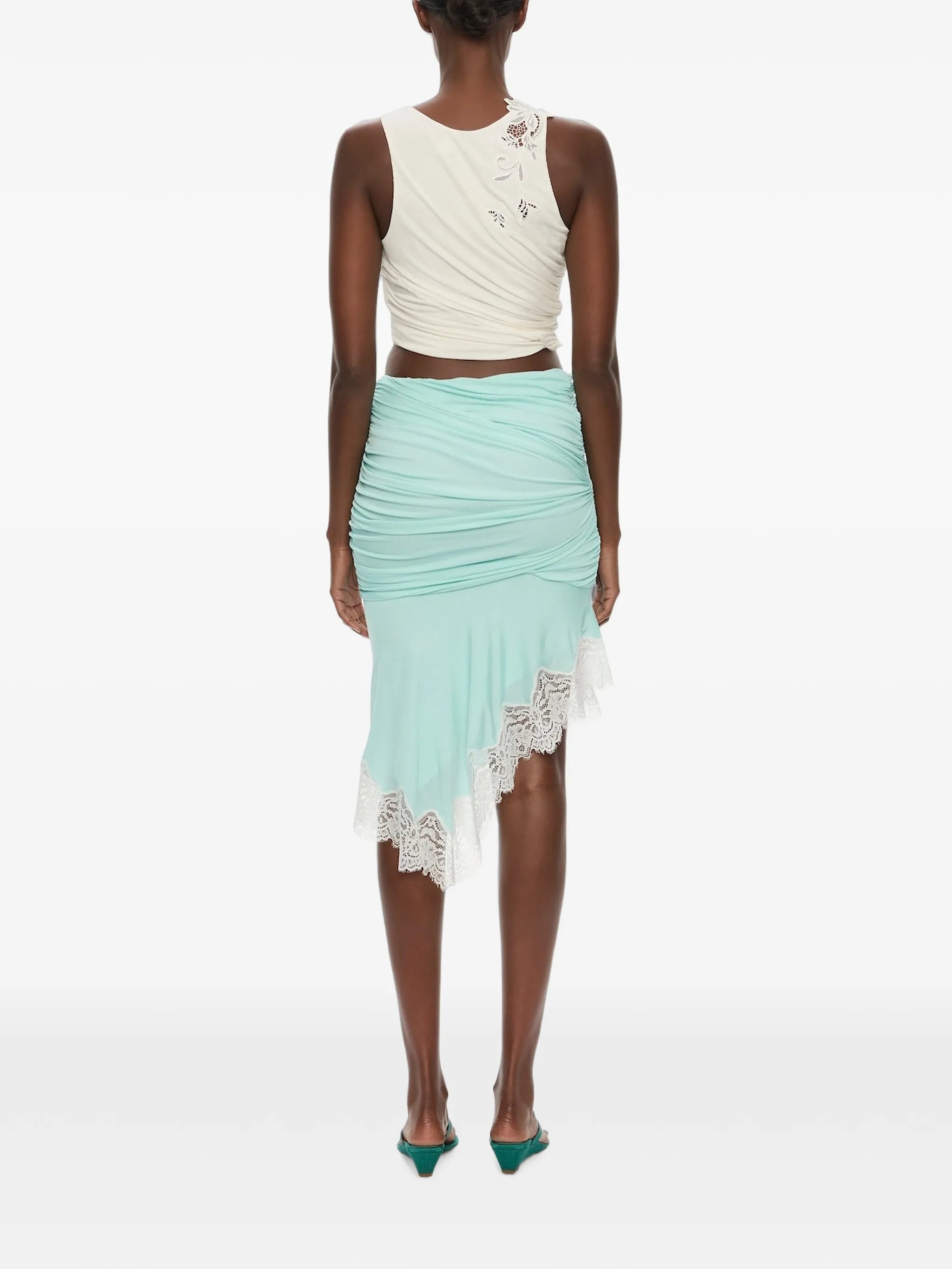 Hibiscus embroidered top