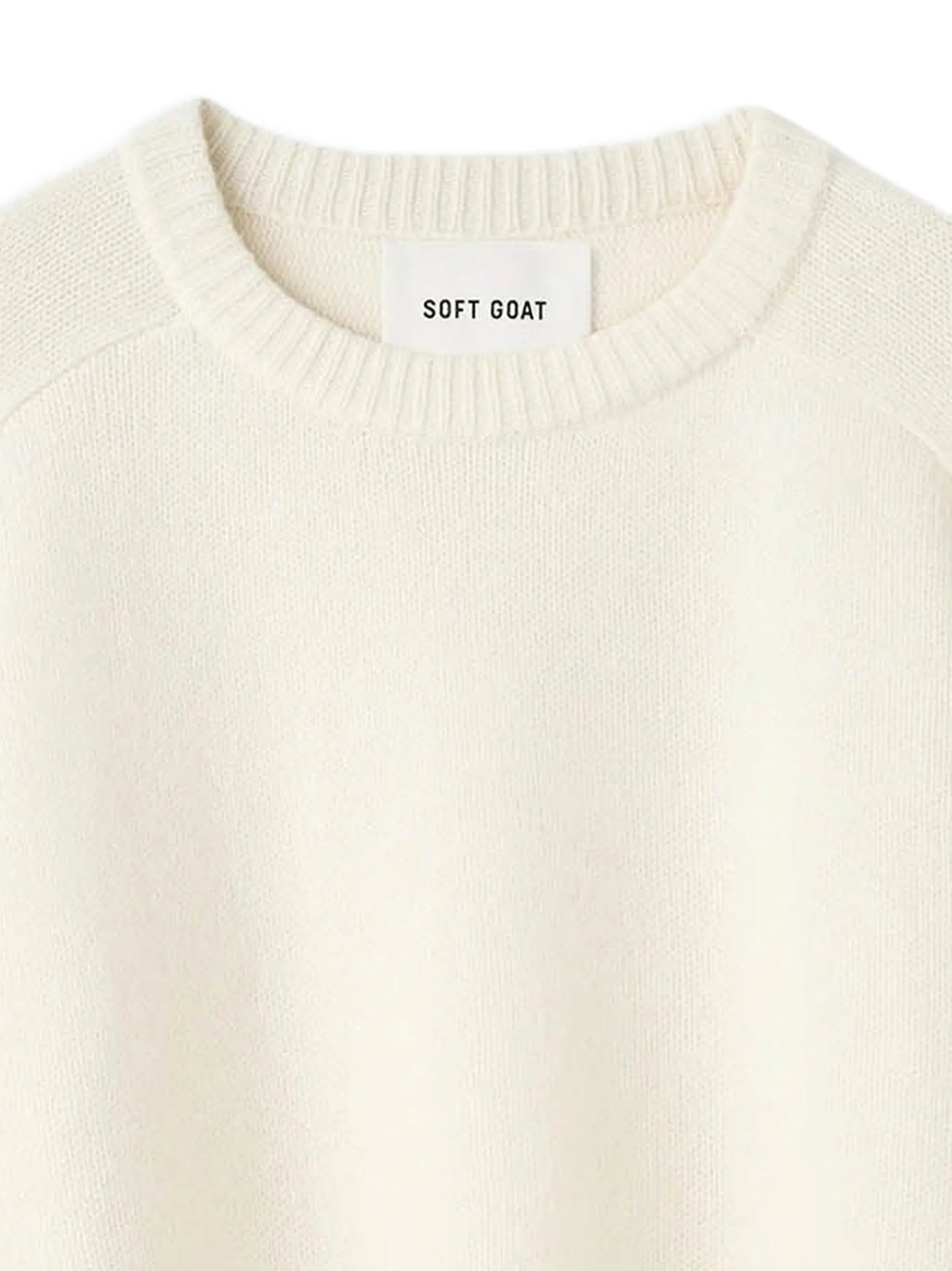 Classic crew-neck cashmere jumper