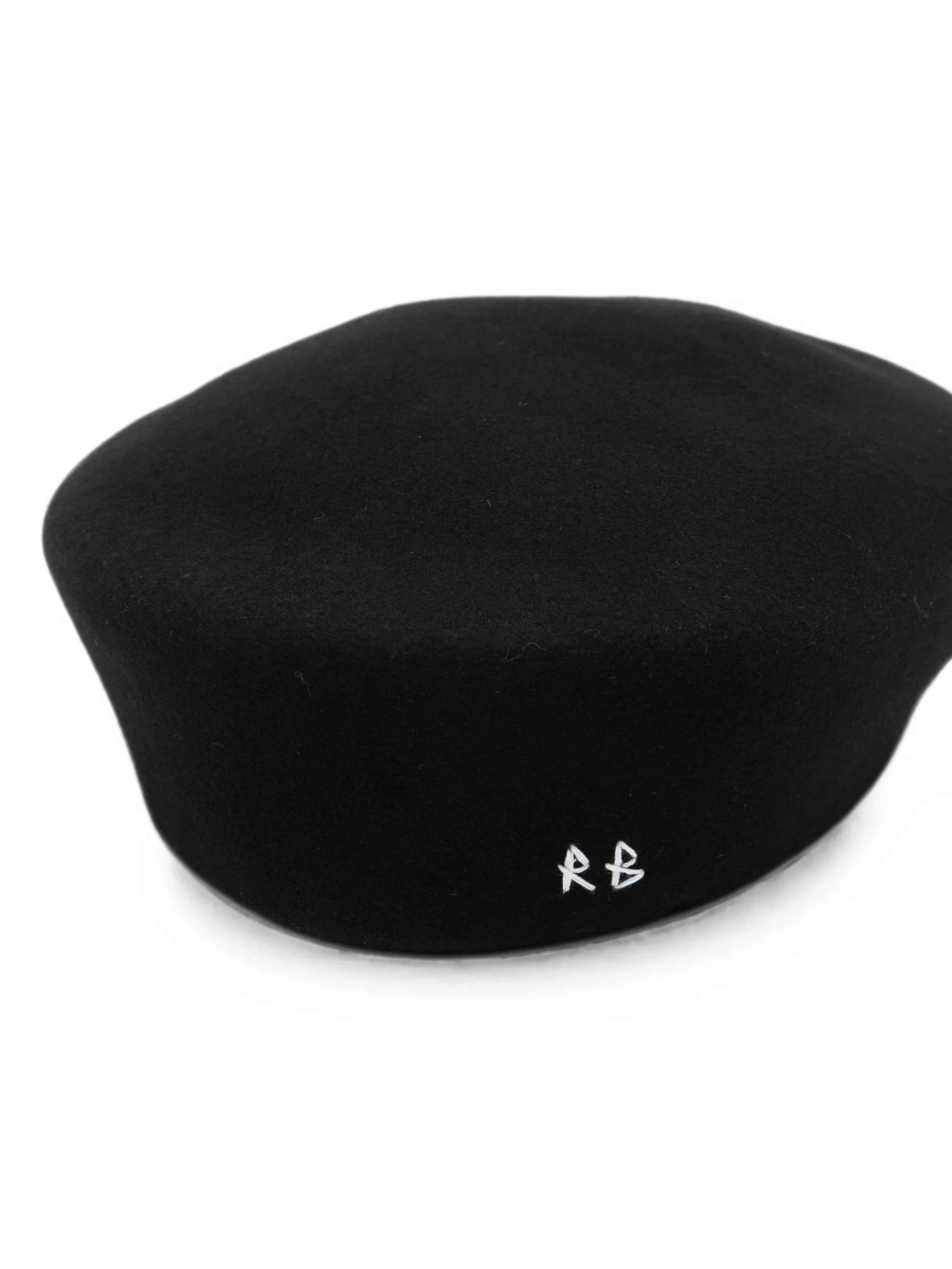 logo-embroidered beret