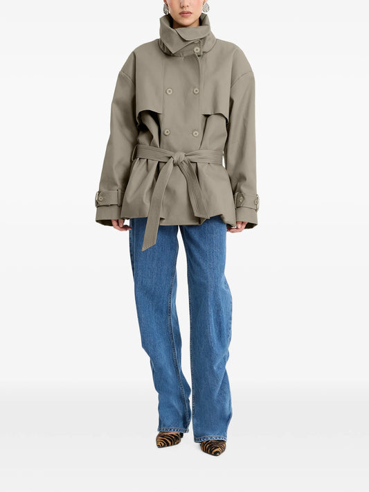 short trench coat in aluminum
