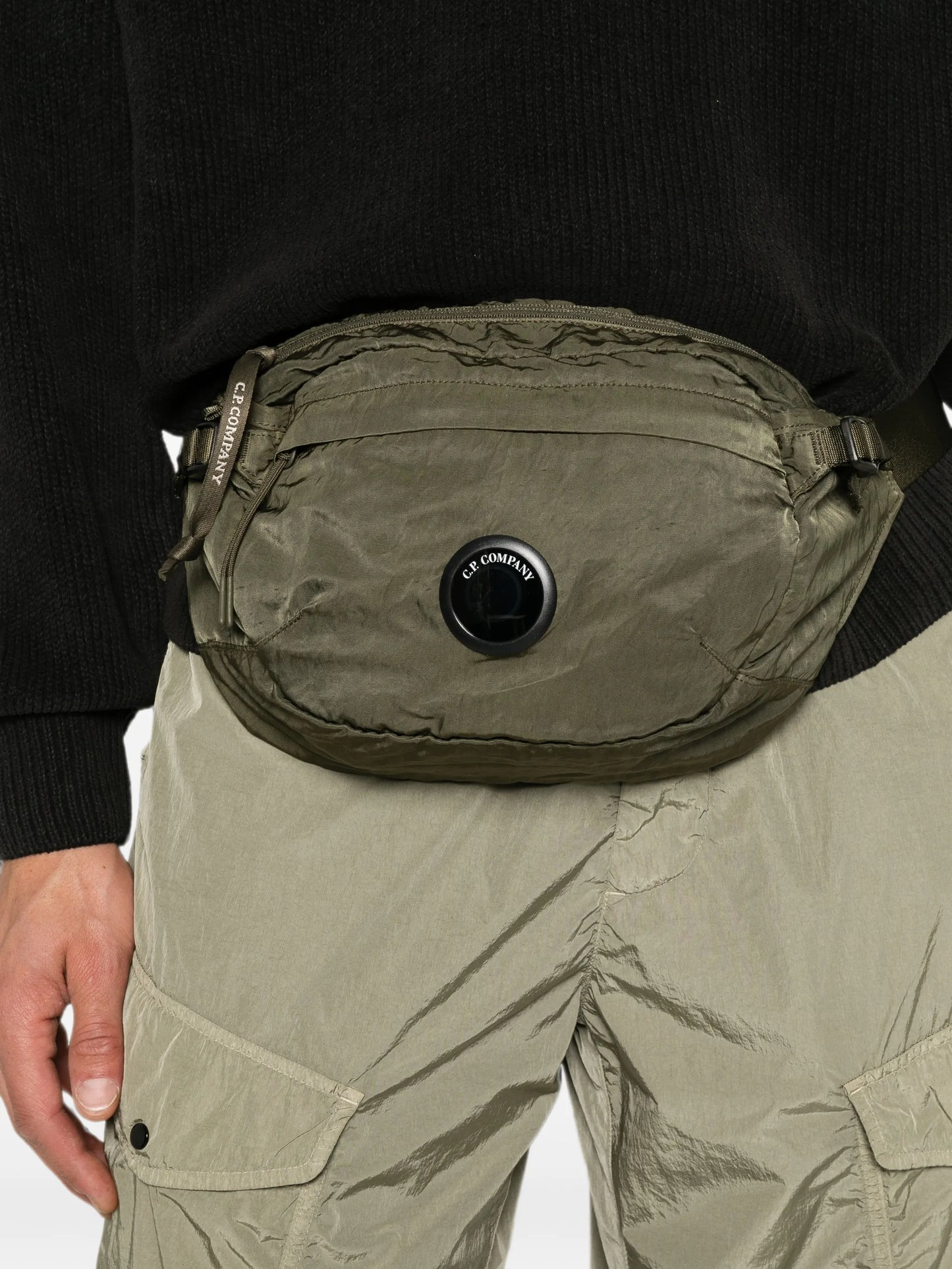 Lens-detail belt bag
