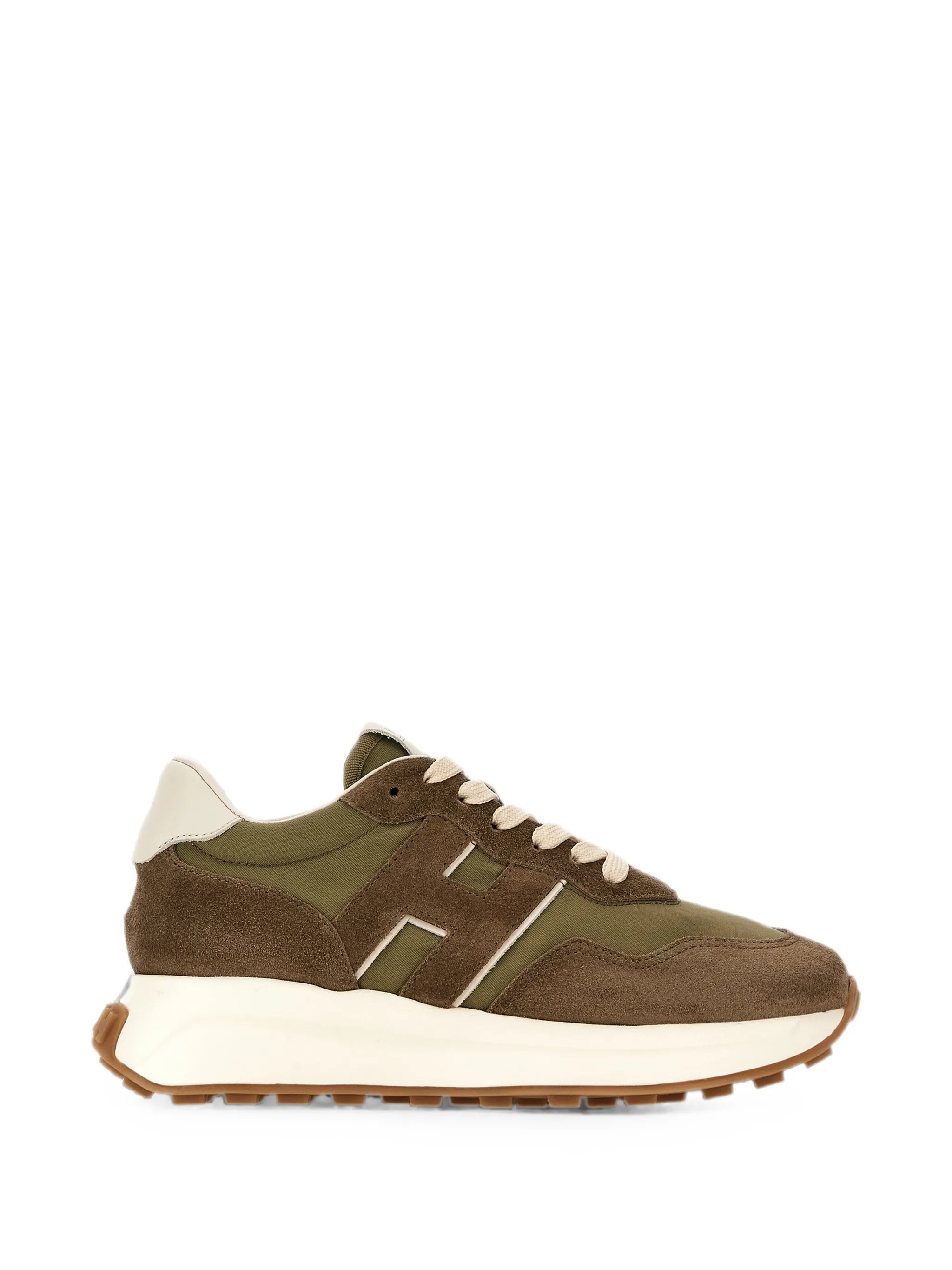 H641 sneakers