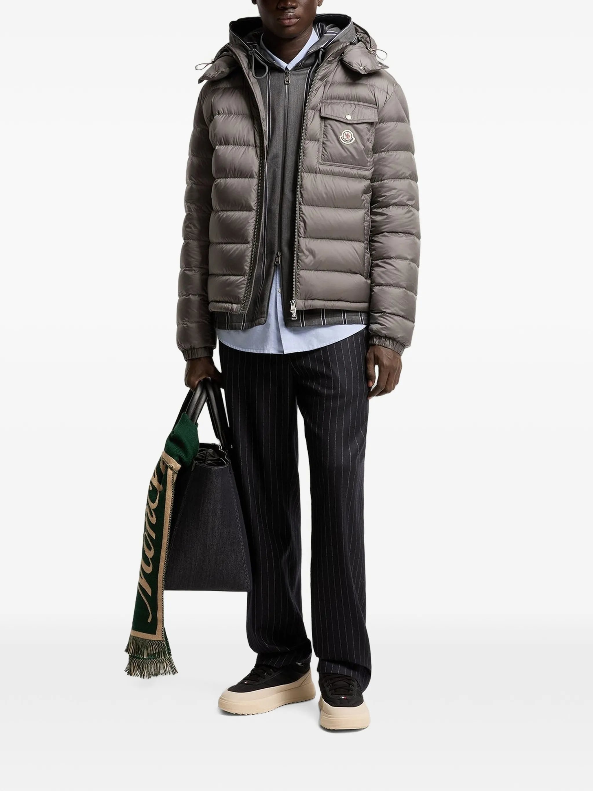 Verith hooded short down jacket