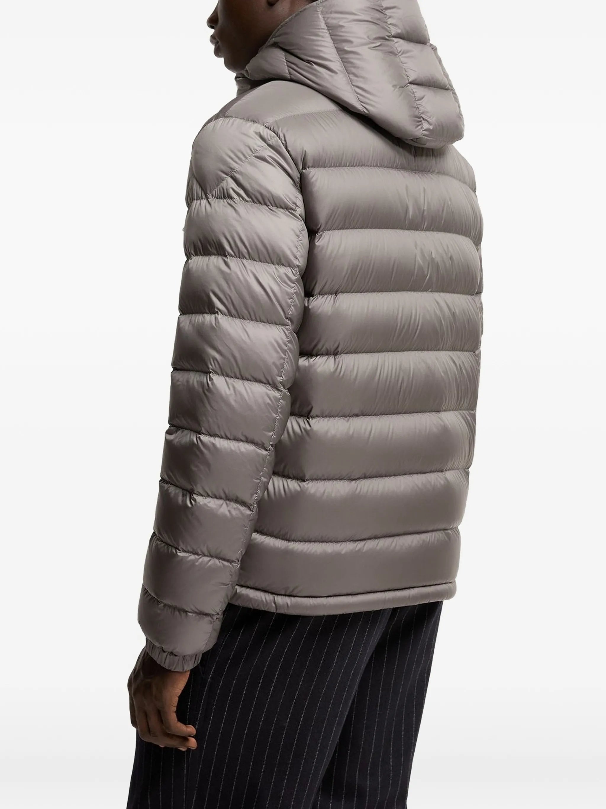 Verith hooded short down jacket
