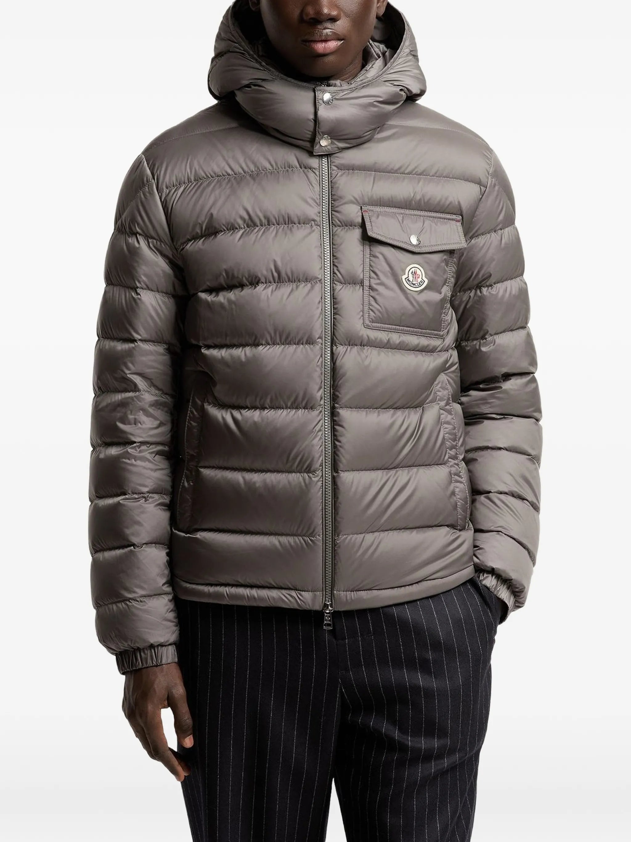 Verith hooded short down jacket