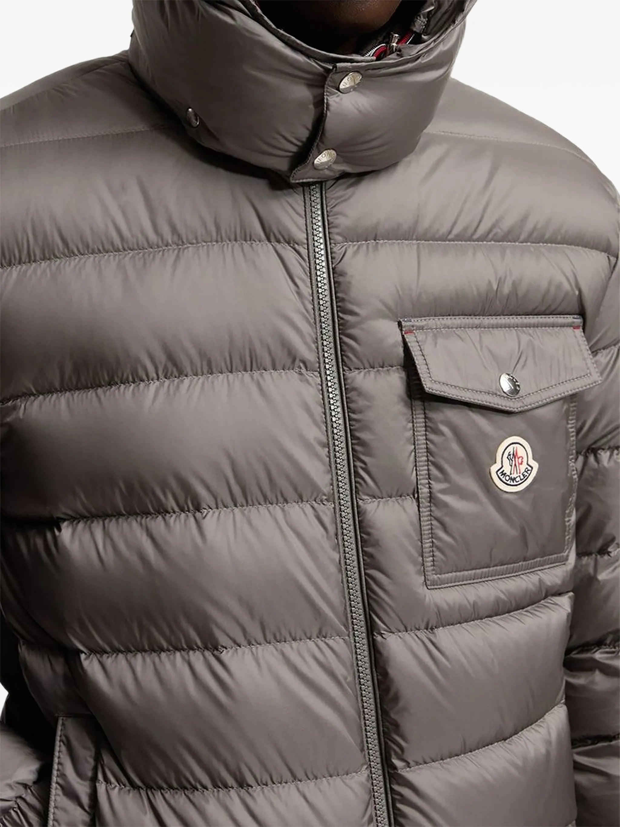Verith hooded short down jacket