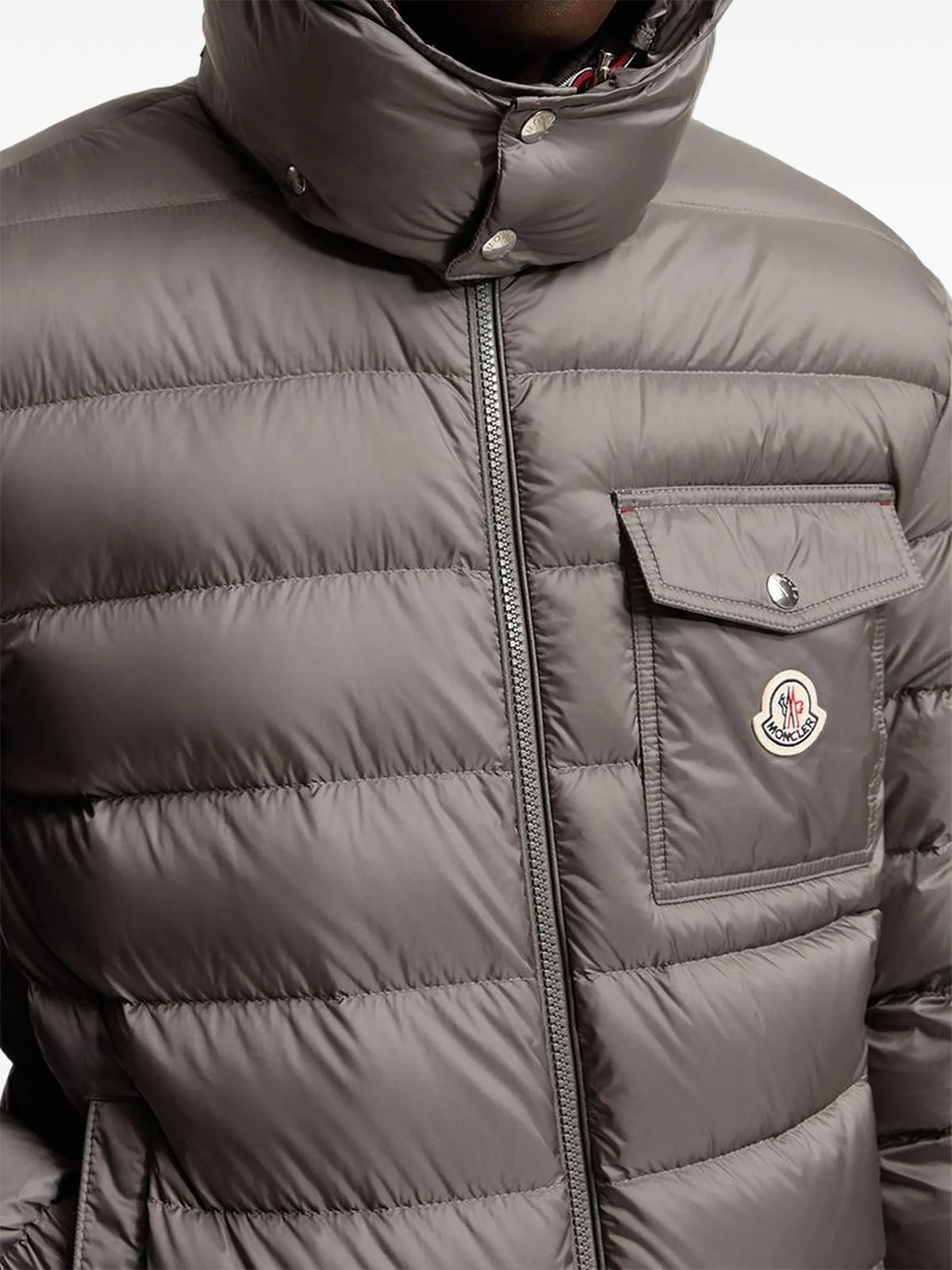 Verith hooded short down jacket