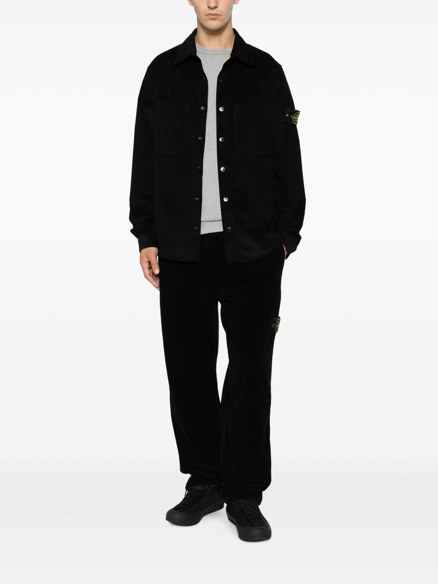 corduroy-texture logo-patch shirt